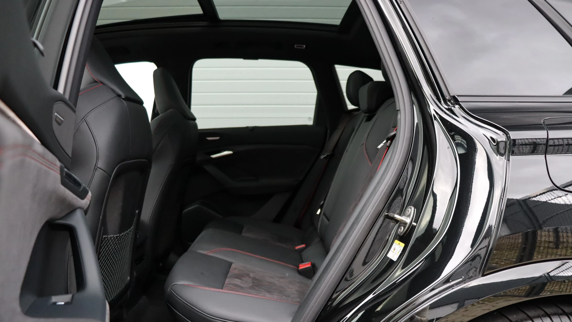 Hoofdafbeelding Audi SQ6 e-tron