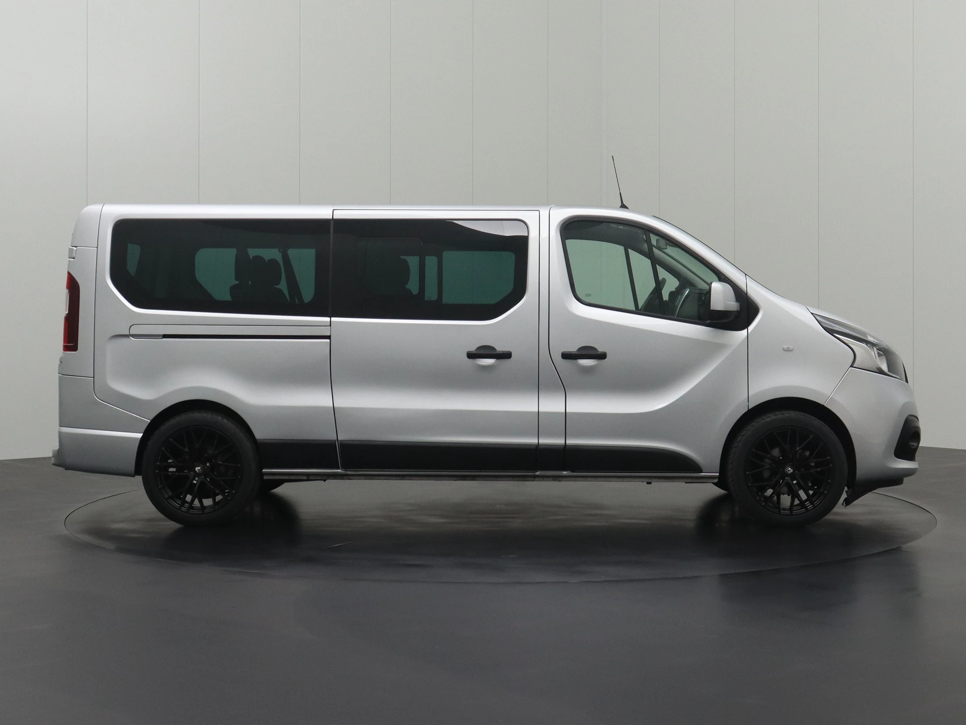 Hoofdafbeelding Nissan NV300