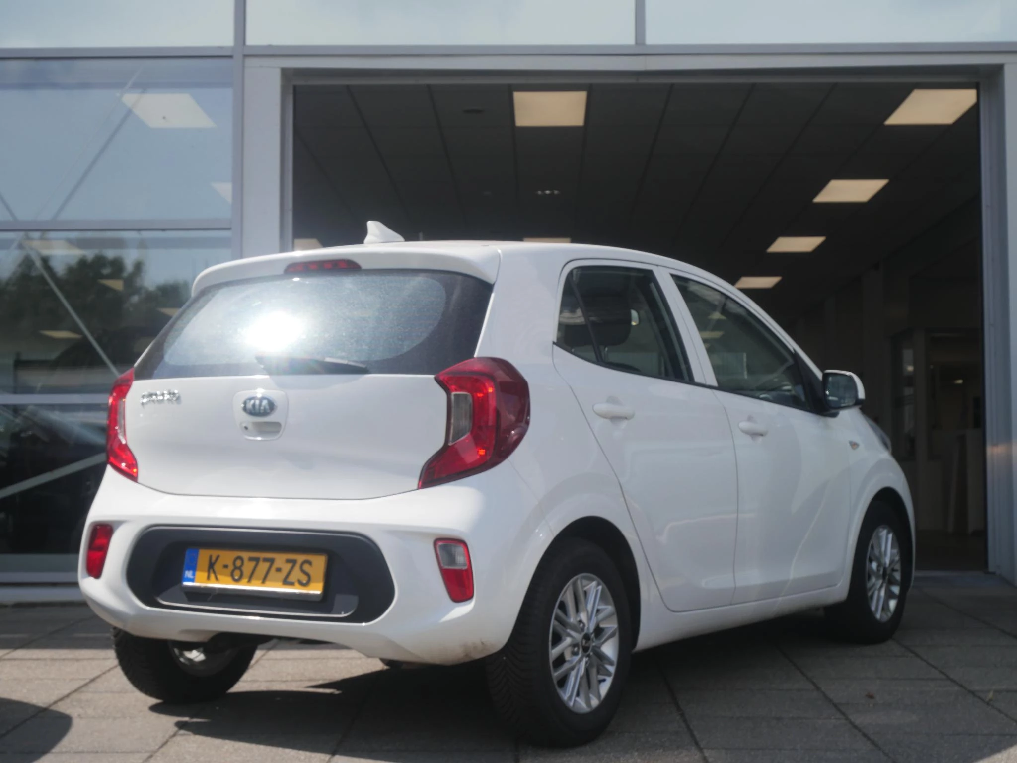 Hoofdafbeelding Kia Picanto