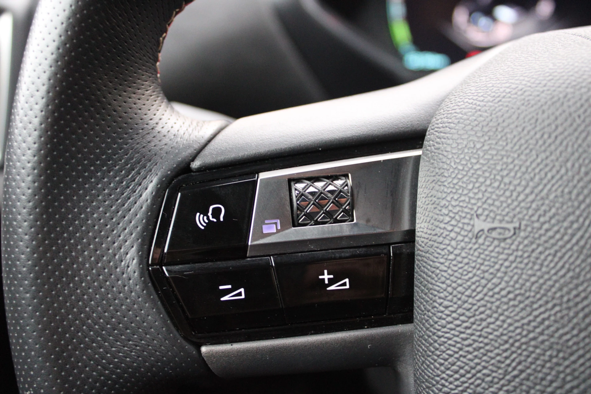 Hoofdafbeelding DS DS 3