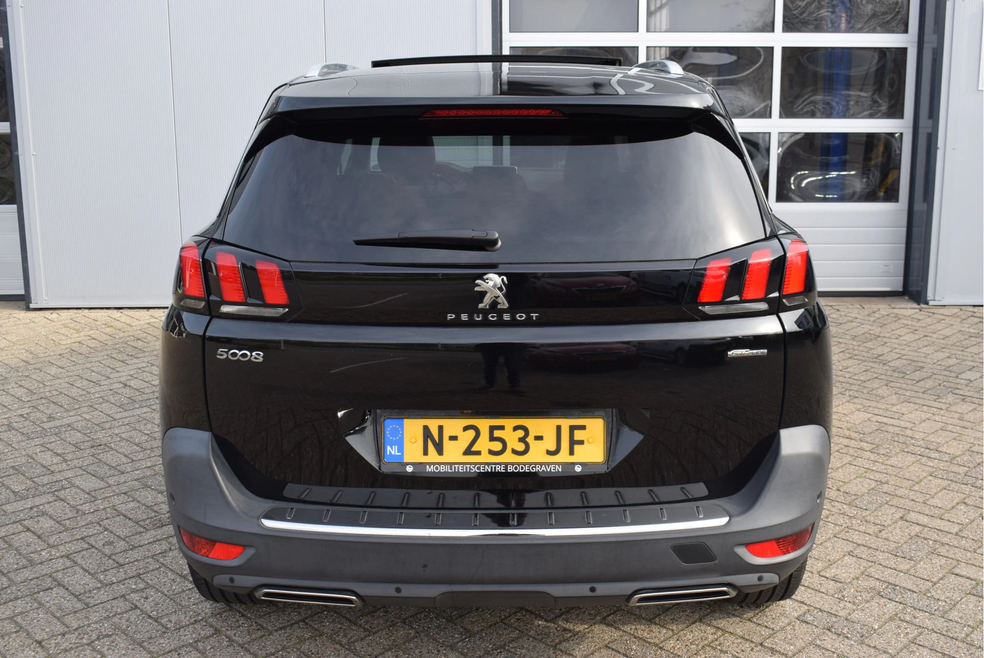 Hoofdafbeelding Peugeot 5008