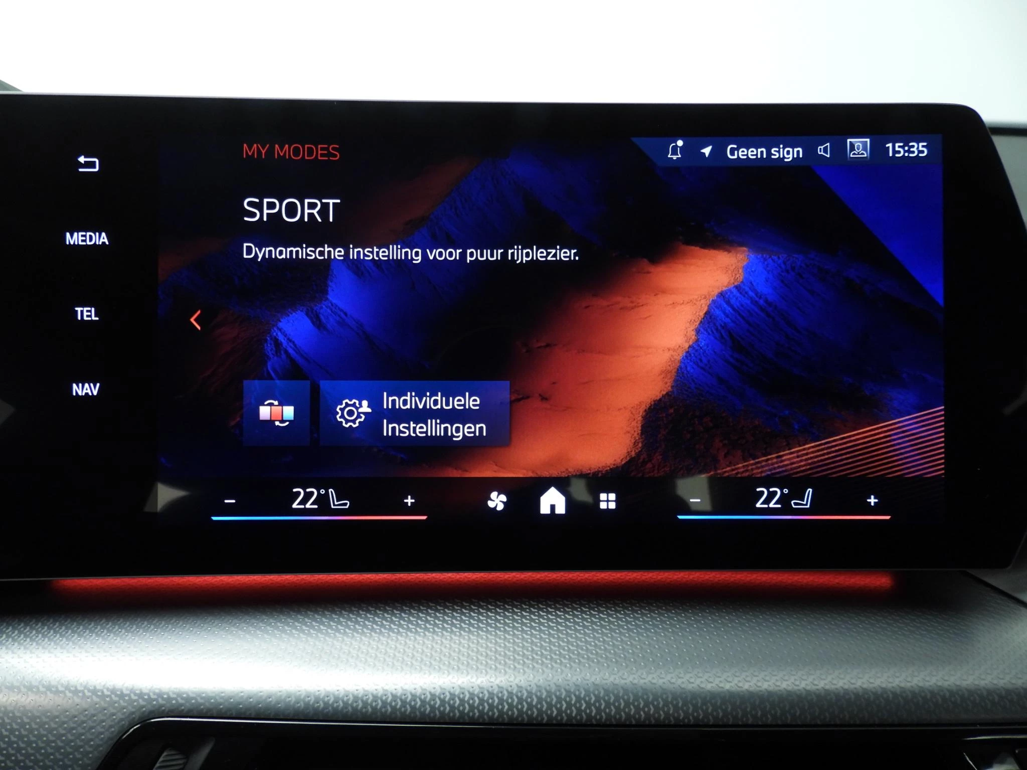 Hoofdafbeelding BMW iX2