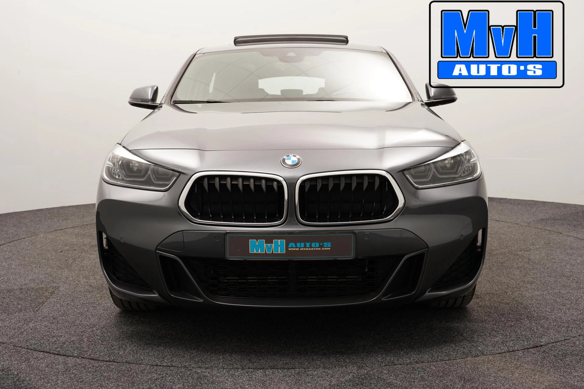 Hoofdafbeelding BMW X2