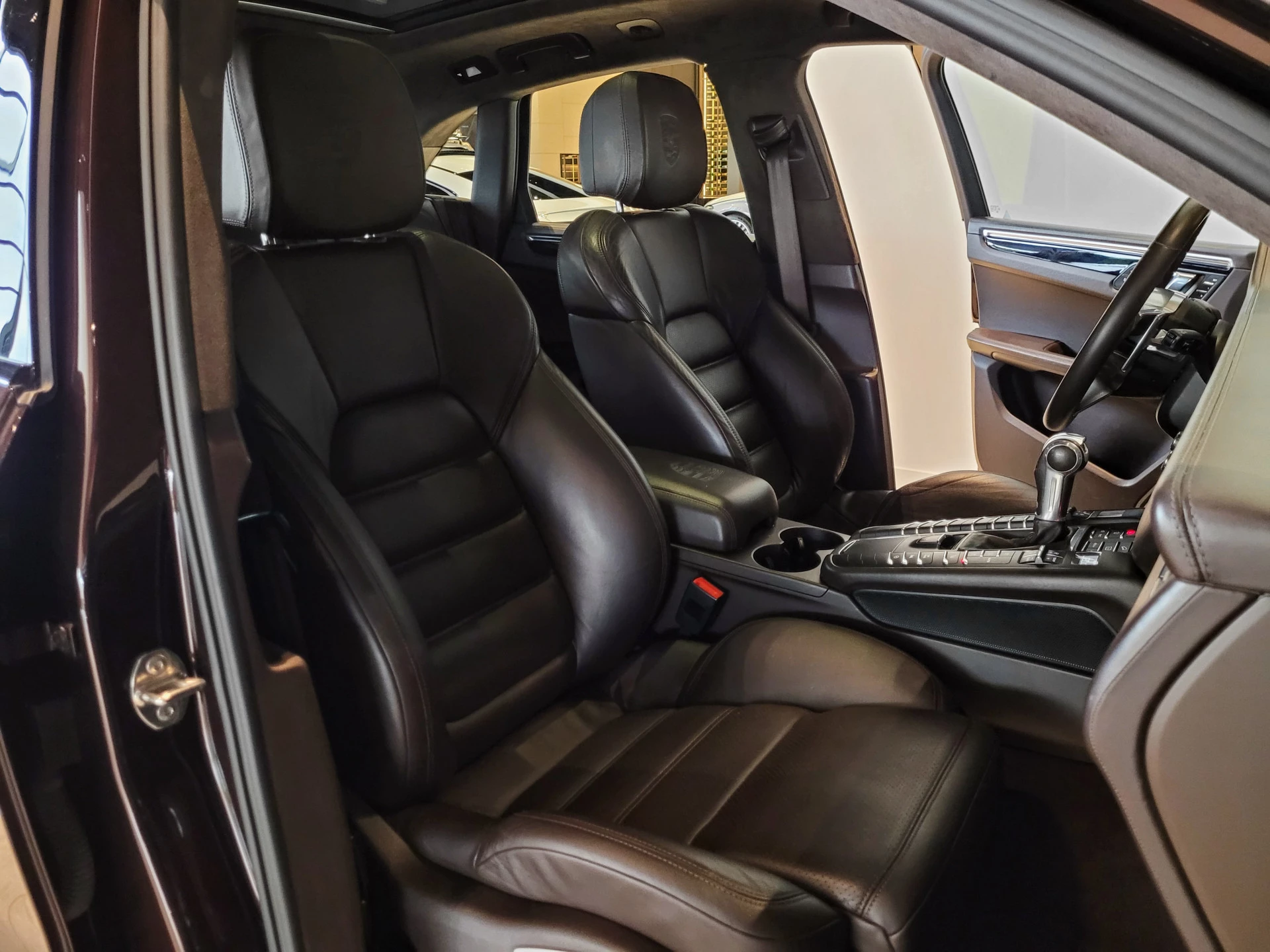 Hoofdafbeelding Porsche Macan