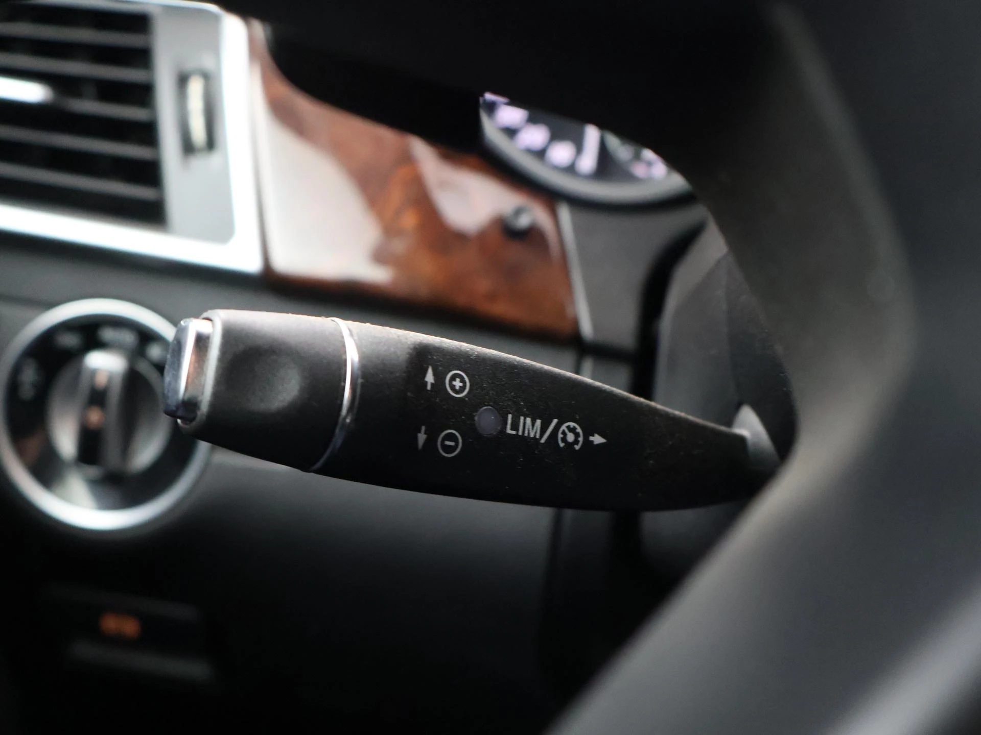 Hoofdafbeelding Mercedes-Benz M-Klasse