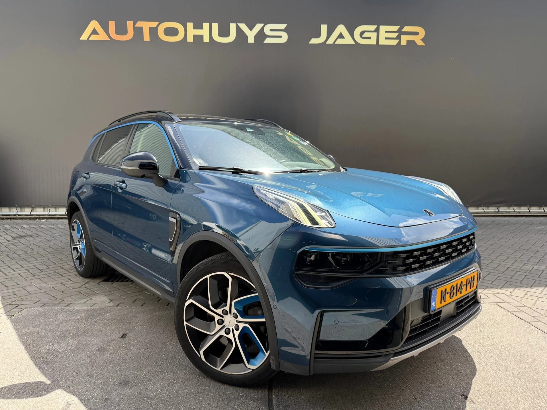 Hoofdafbeelding Lynk & Co 01