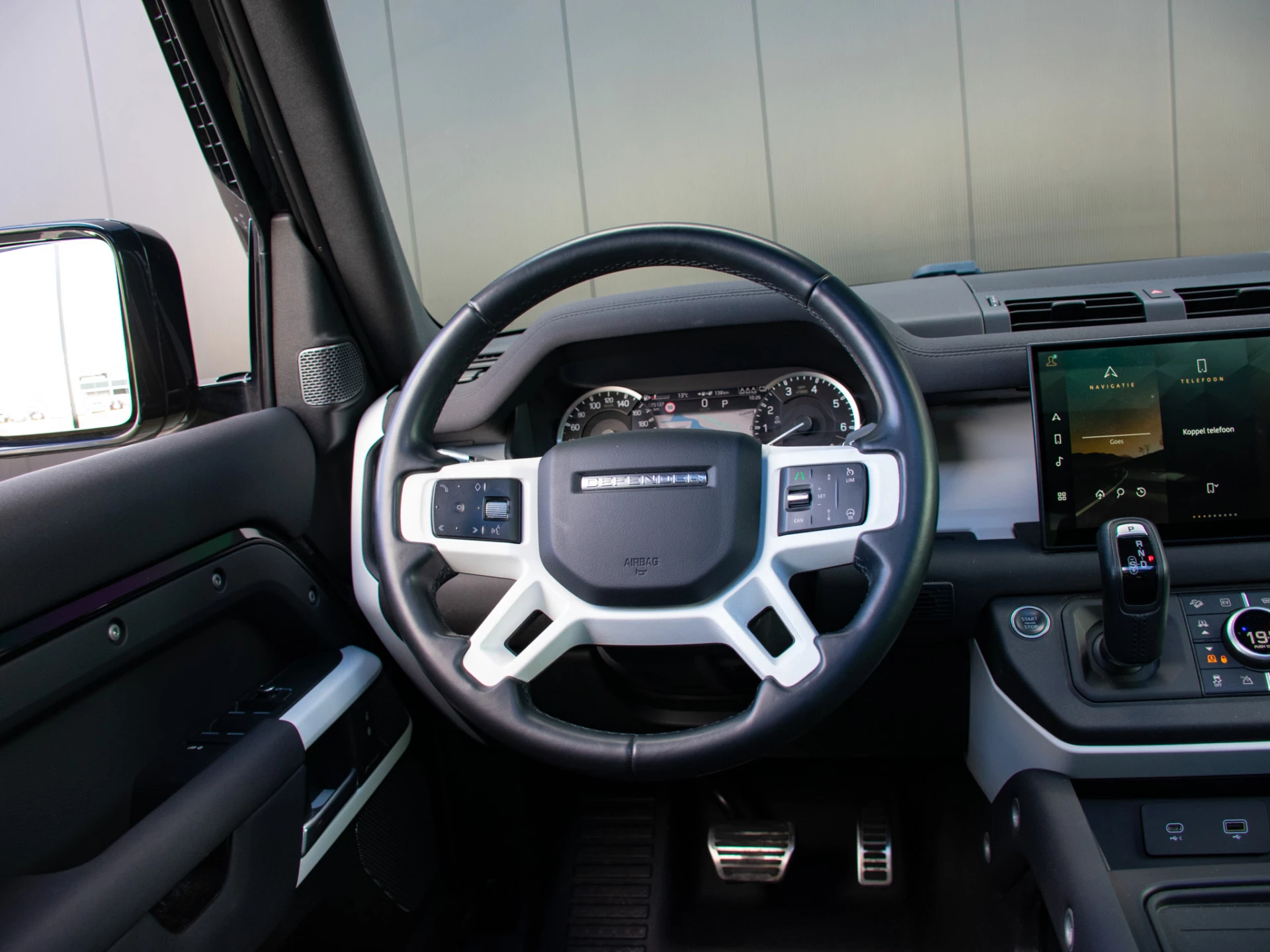 Hoofdafbeelding Land Rover Defender