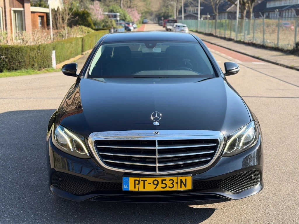 Hoofdafbeelding Mercedes-Benz E-Klasse