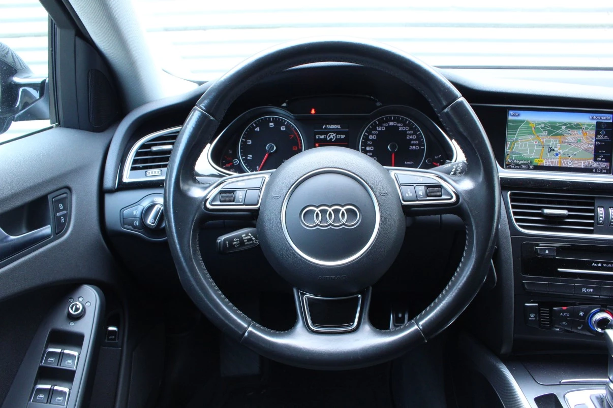 Hoofdafbeelding Audi A4