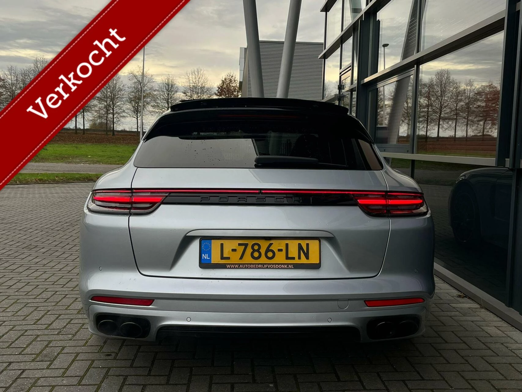 Hoofdafbeelding Porsche Panamera