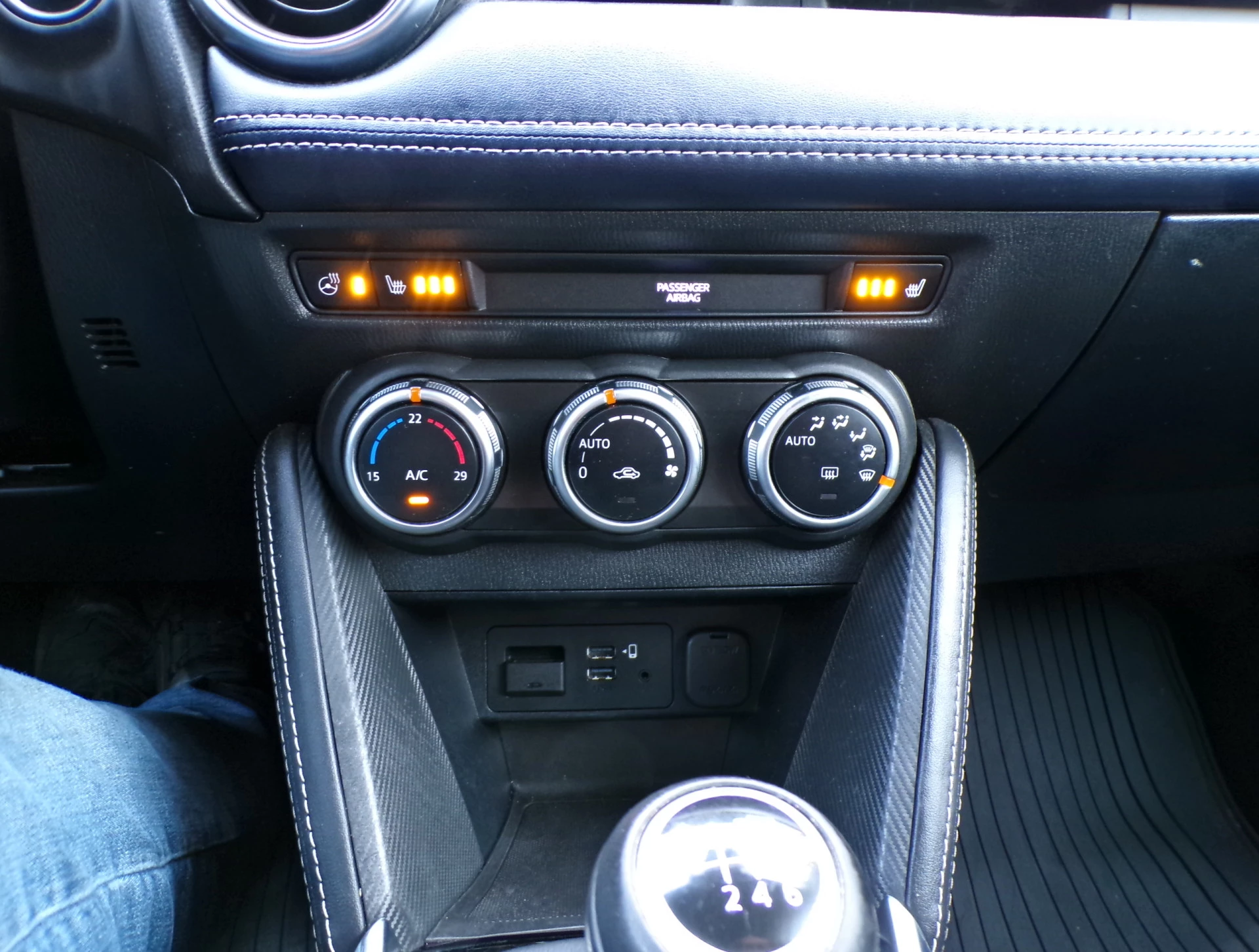 Hoofdafbeelding Mazda 2