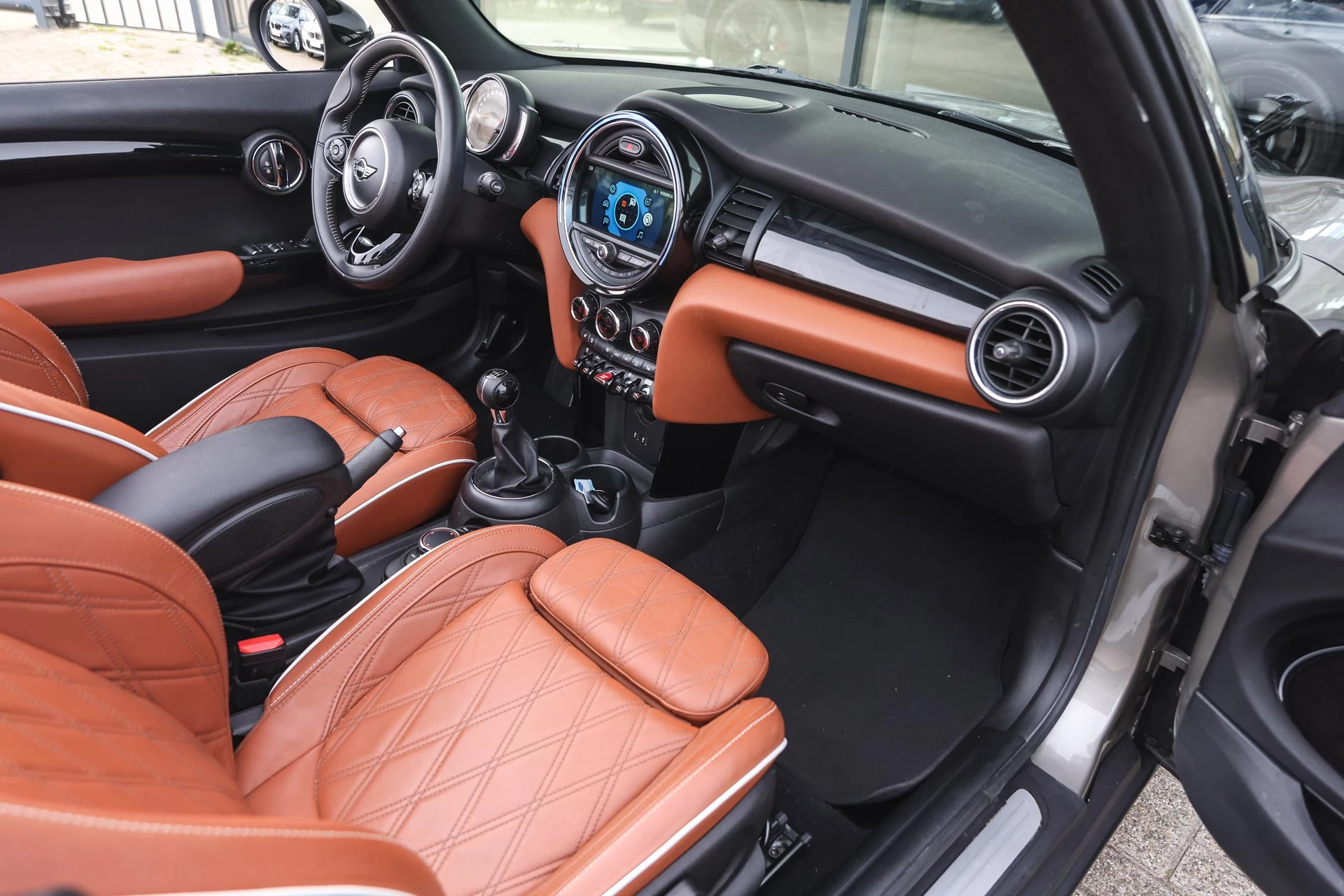 Hoofdafbeelding MINI Cooper Cabrio