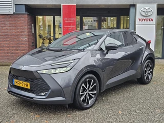 Toyota C-HR 2.0 Plug-in Hybrid 220 DYNAMIC WARMTEPOMP STOEL/STUURVERW 18'' LM-VELGEN NAVI CAMERA PARK-SENSOREN KEYLESS NL-AUTO APPLE/ANDROID