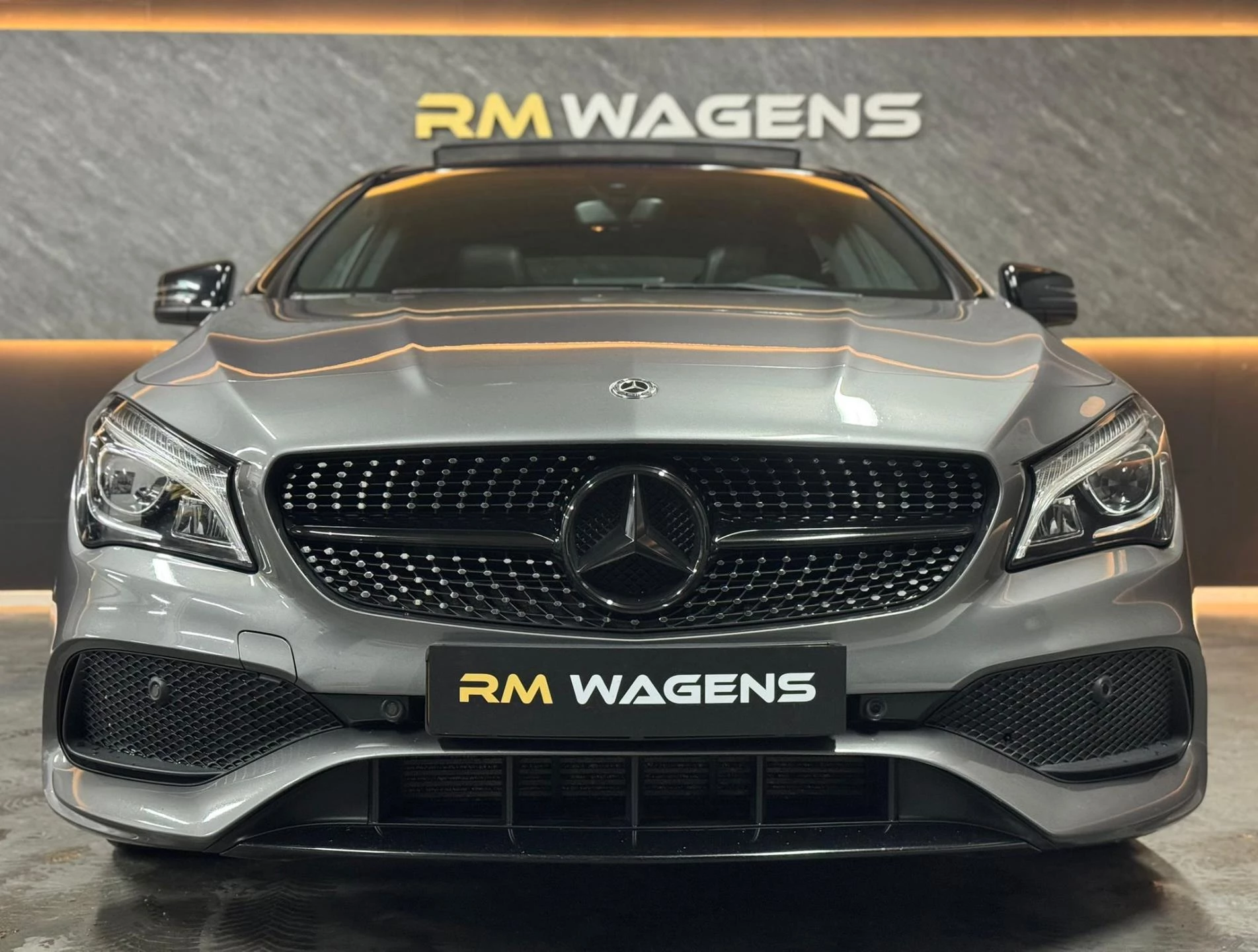 Hoofdafbeelding Mercedes-Benz CLA