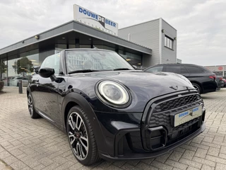 Hoofdafbeelding MINI Cooper Cabrio MINI Cooper Cabrio 1.5 JCW Rockingham GT Camera | Stoel & Stuurverw. | Keyless | Harman Kardon |