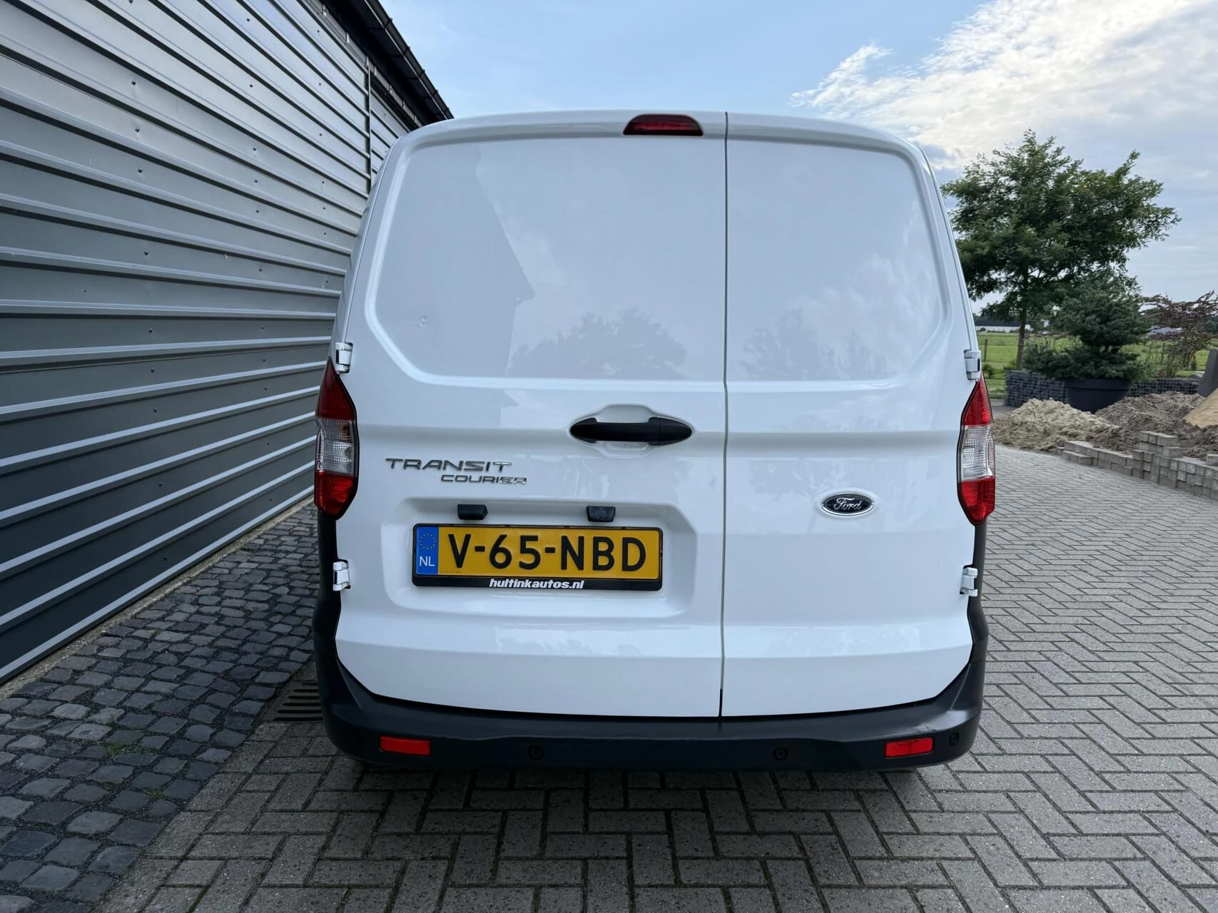 Hoofdafbeelding Ford Transit Courier