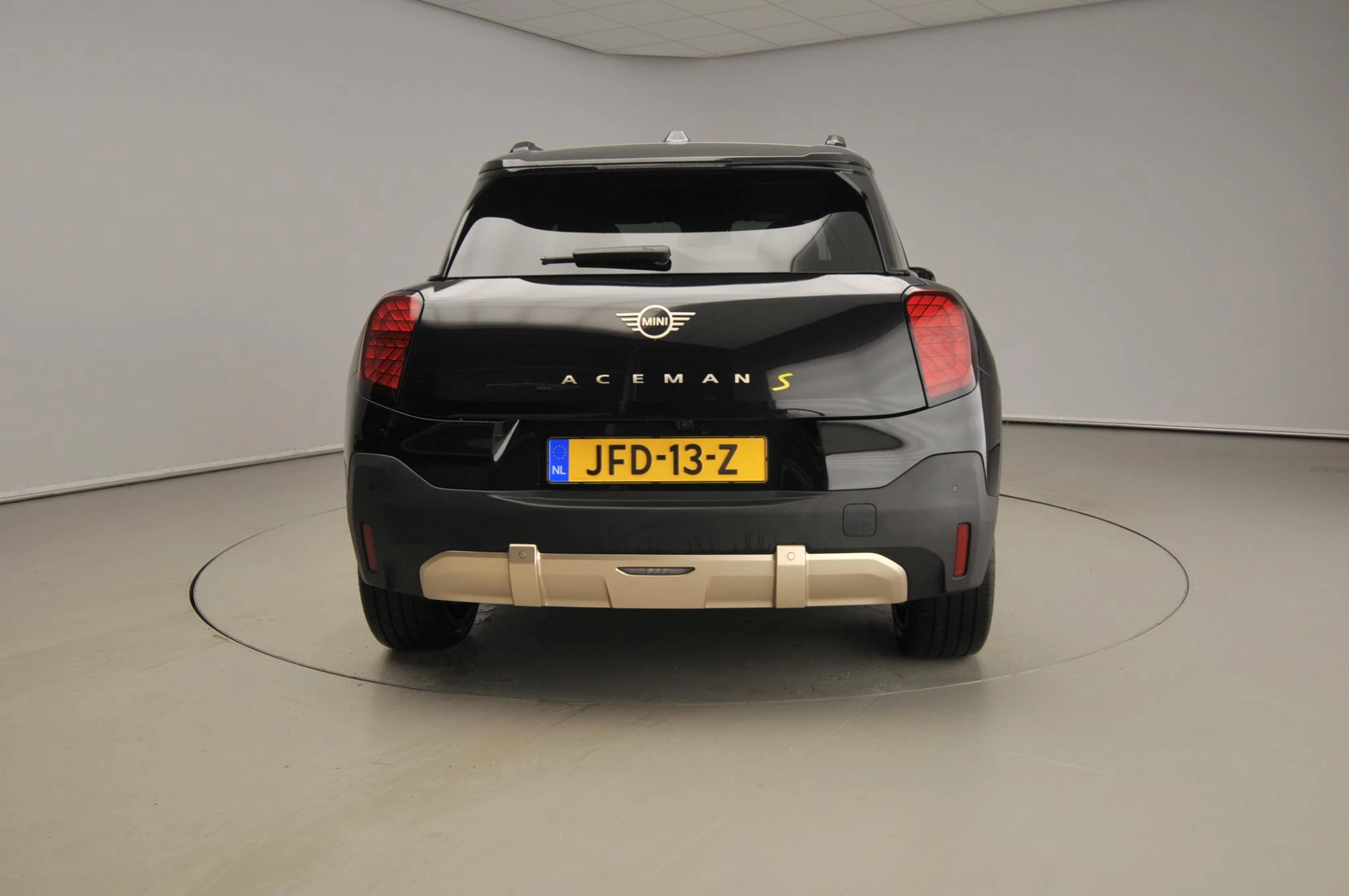 Hoofdafbeelding MINI Aceman