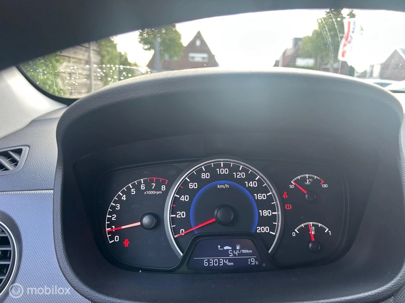 Hoofdafbeelding Hyundai i10