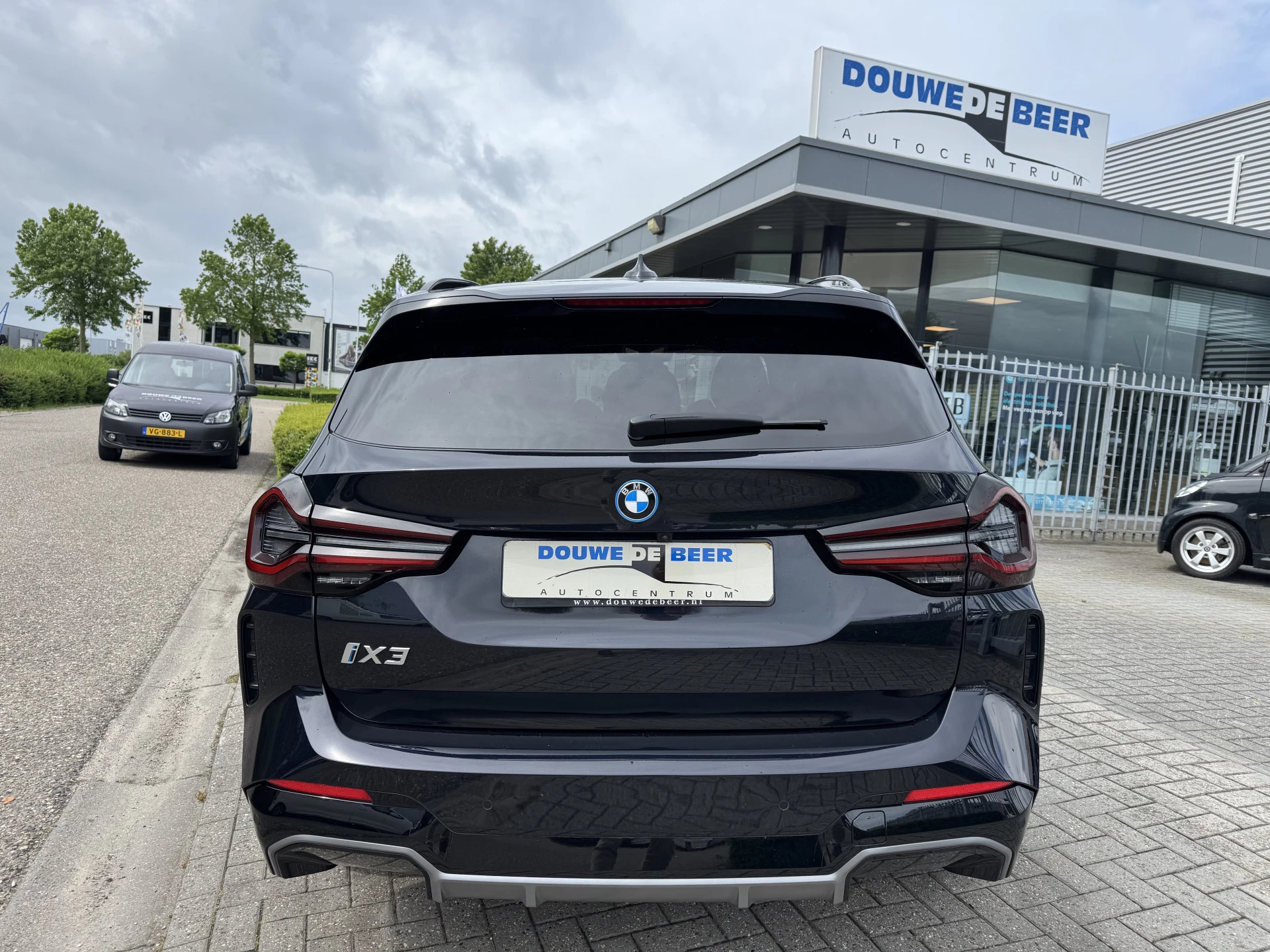 Hoofdafbeelding BMW iX3