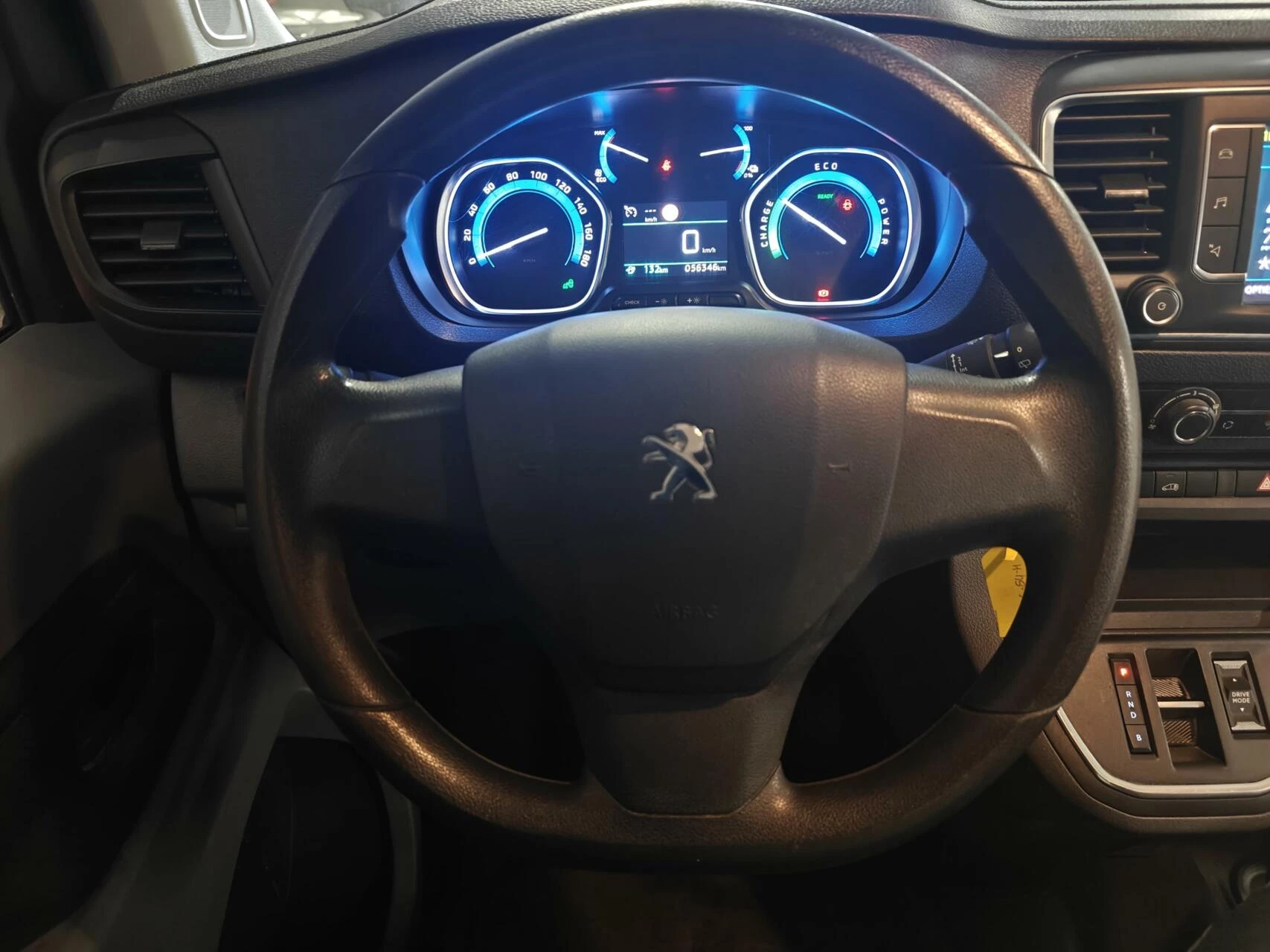 Hoofdafbeelding Peugeot e-Expert