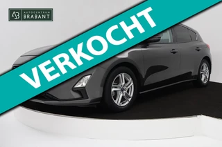 Ford Focus 1.0 EcoBoost Trend Edition Business (NAVIGATIE, CAMERA, STUUR-/STOELVERWARMING, AUTO INPARKEREN)