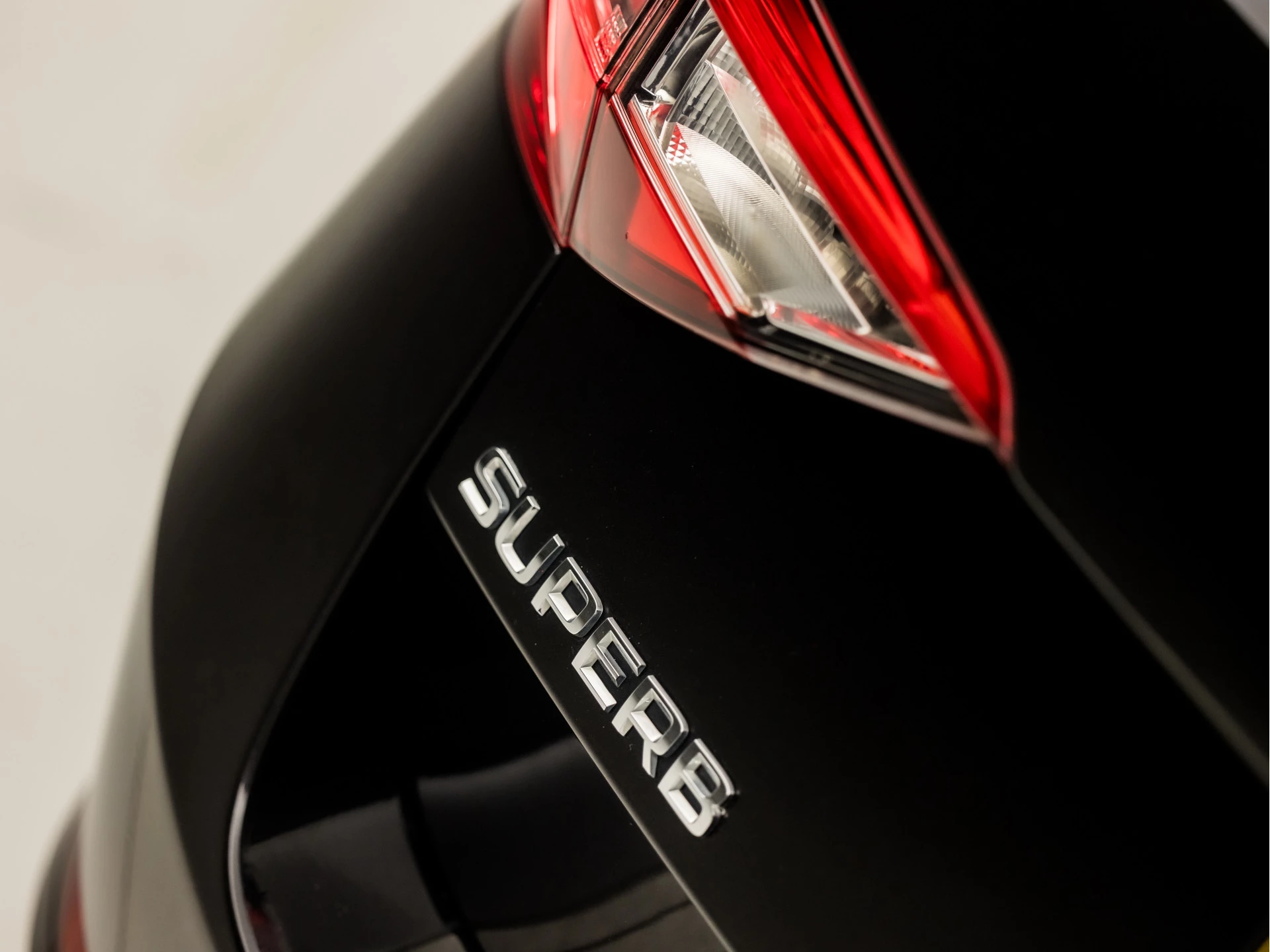 Hoofdafbeelding Škoda Superb
