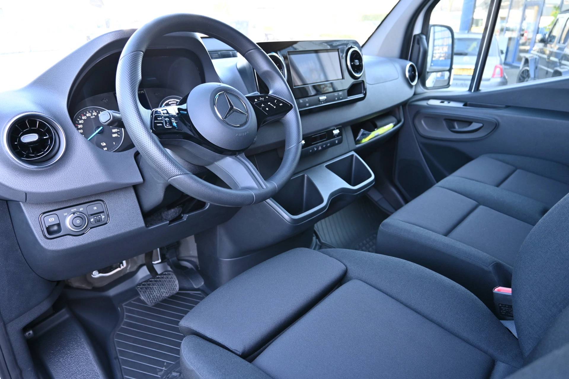 Hoofdafbeelding Mercedes-Benz eSprinter