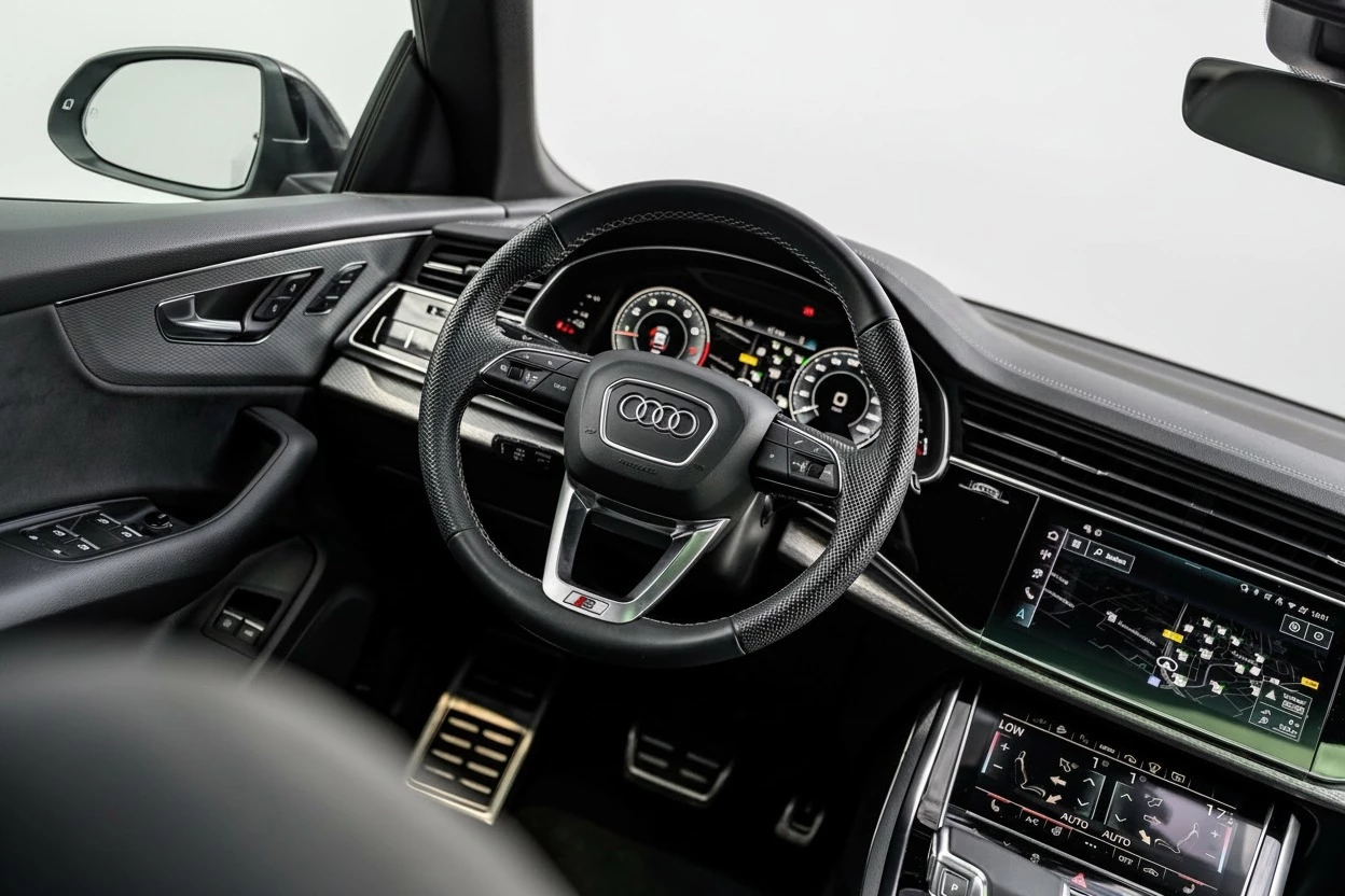 Hoofdafbeelding Audi Q8