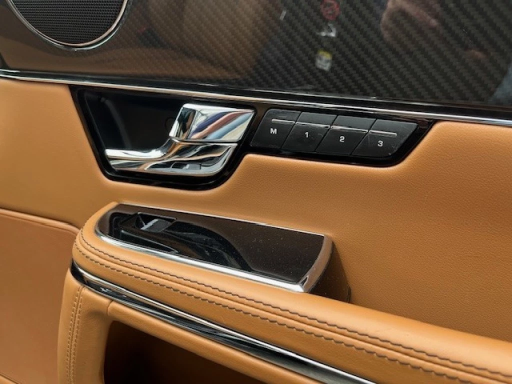 Hoofdafbeelding Jaguar XJ