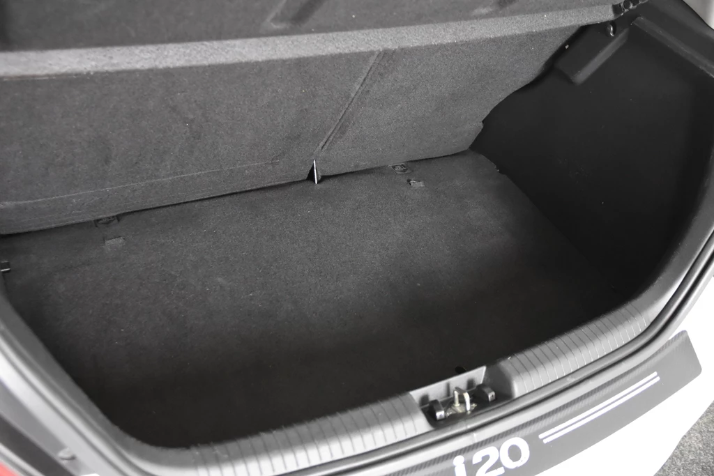 Hoofdafbeelding Hyundai i20