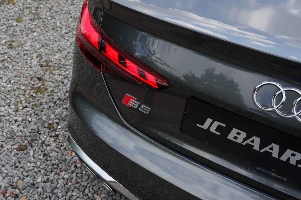 Hoofdafbeelding Audi S5