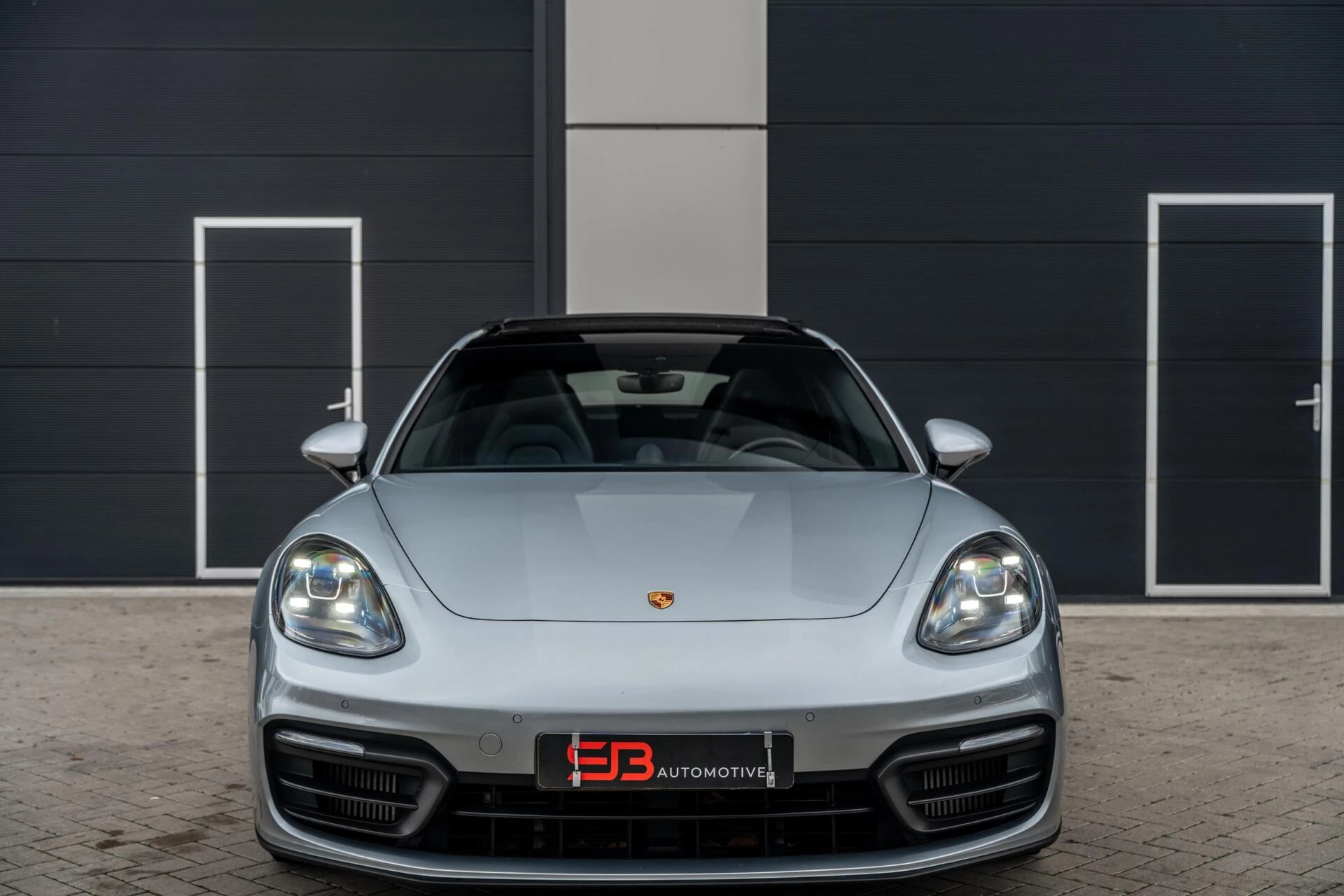 Hoofdafbeelding Porsche Panamera