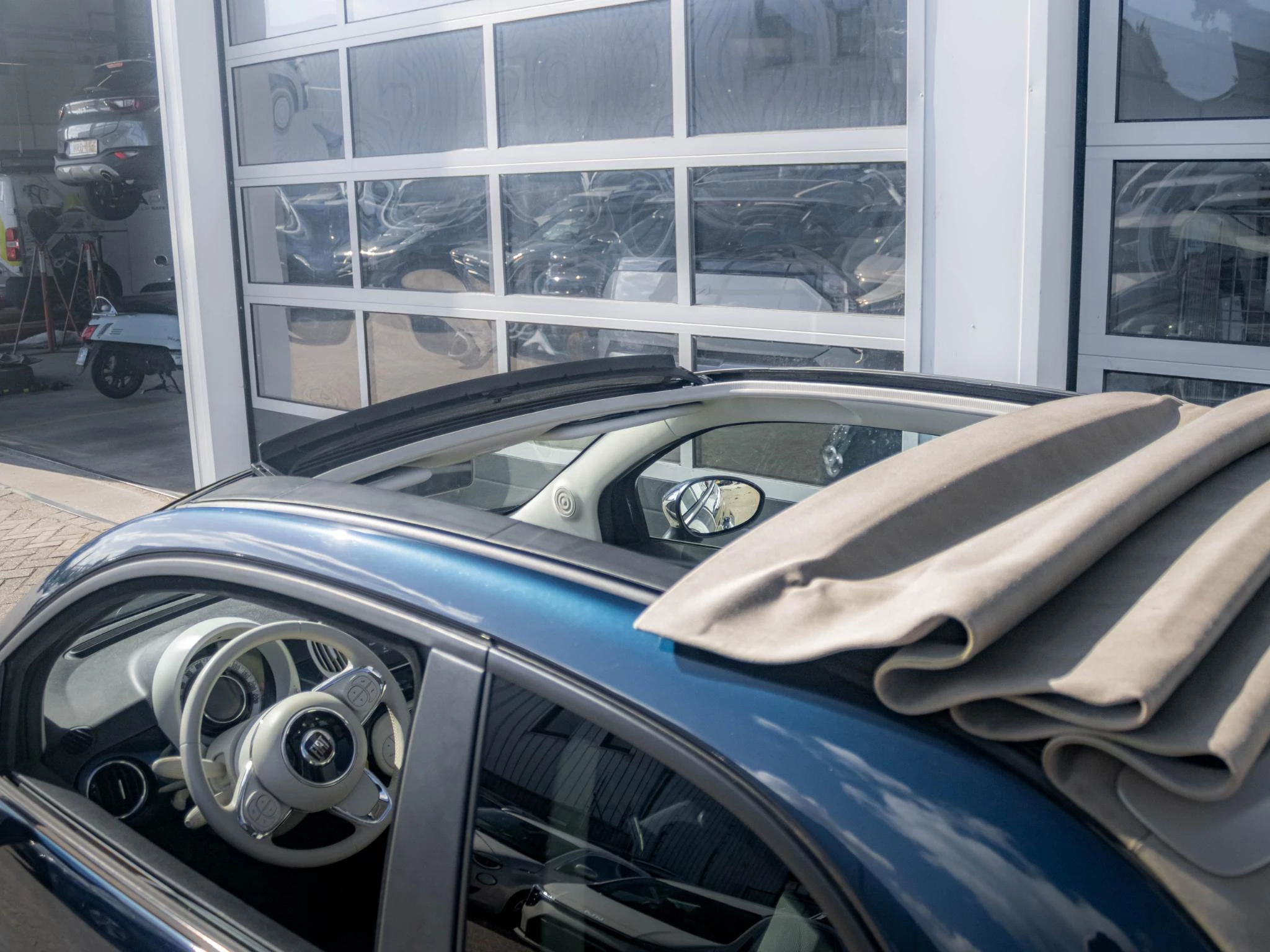 Hoofdafbeelding Fiat 500C