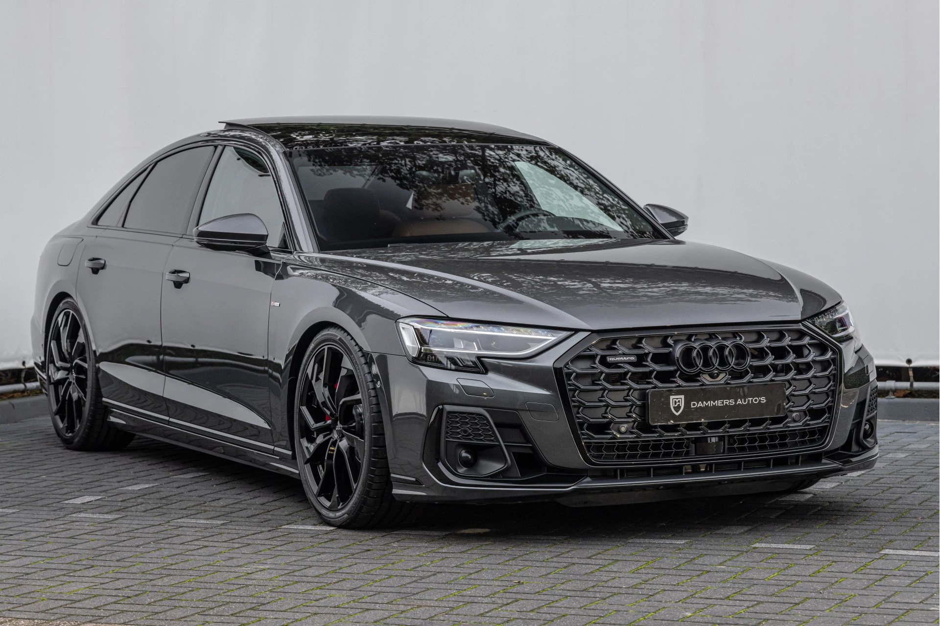 Hoofdafbeelding Audi A8