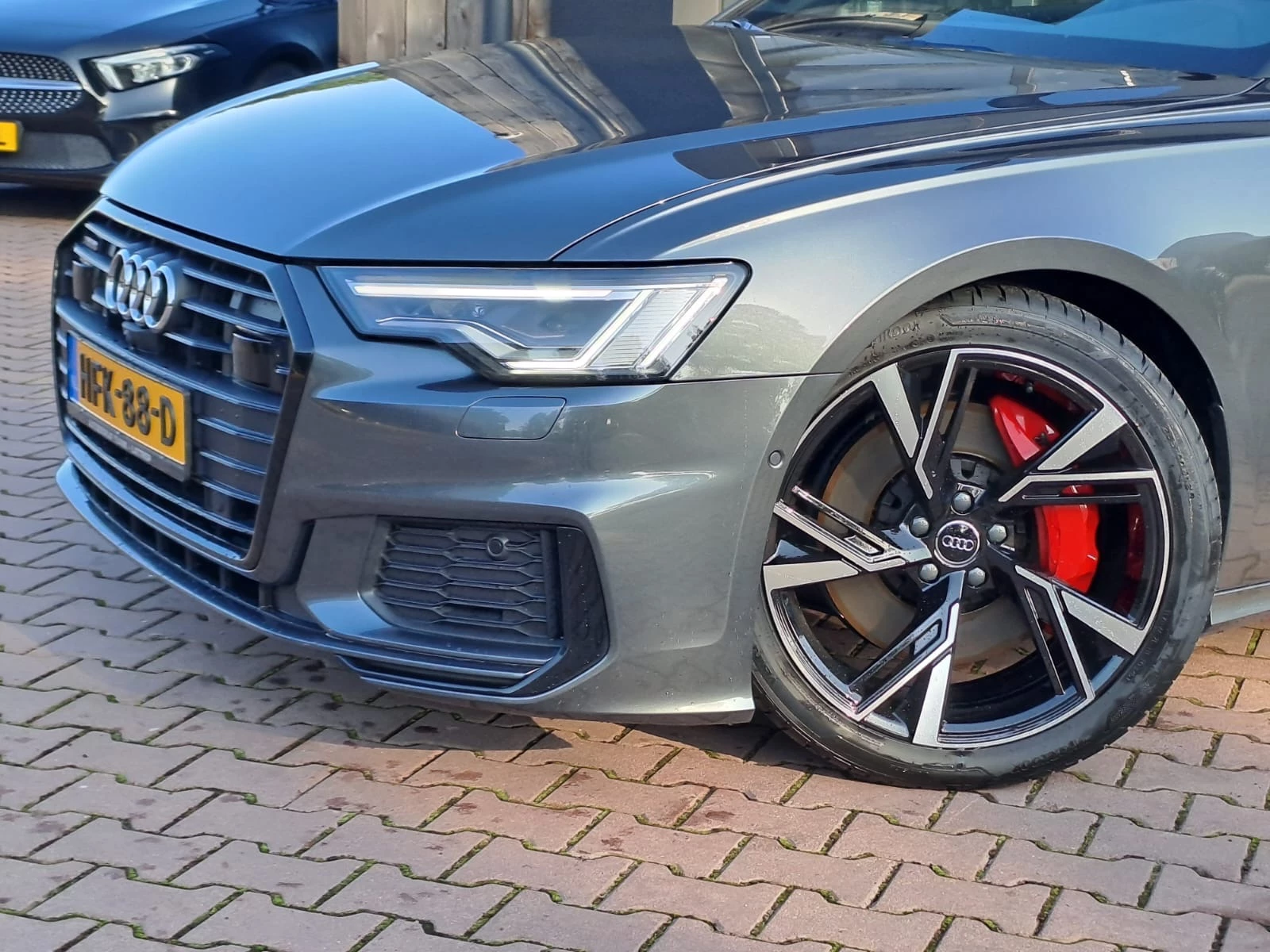 Hoofdafbeelding Audi A6