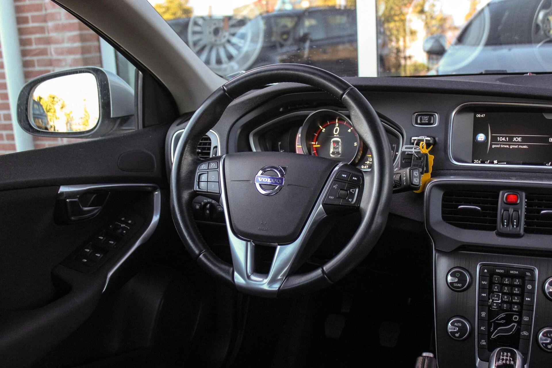 Hoofdafbeelding Volvo V40