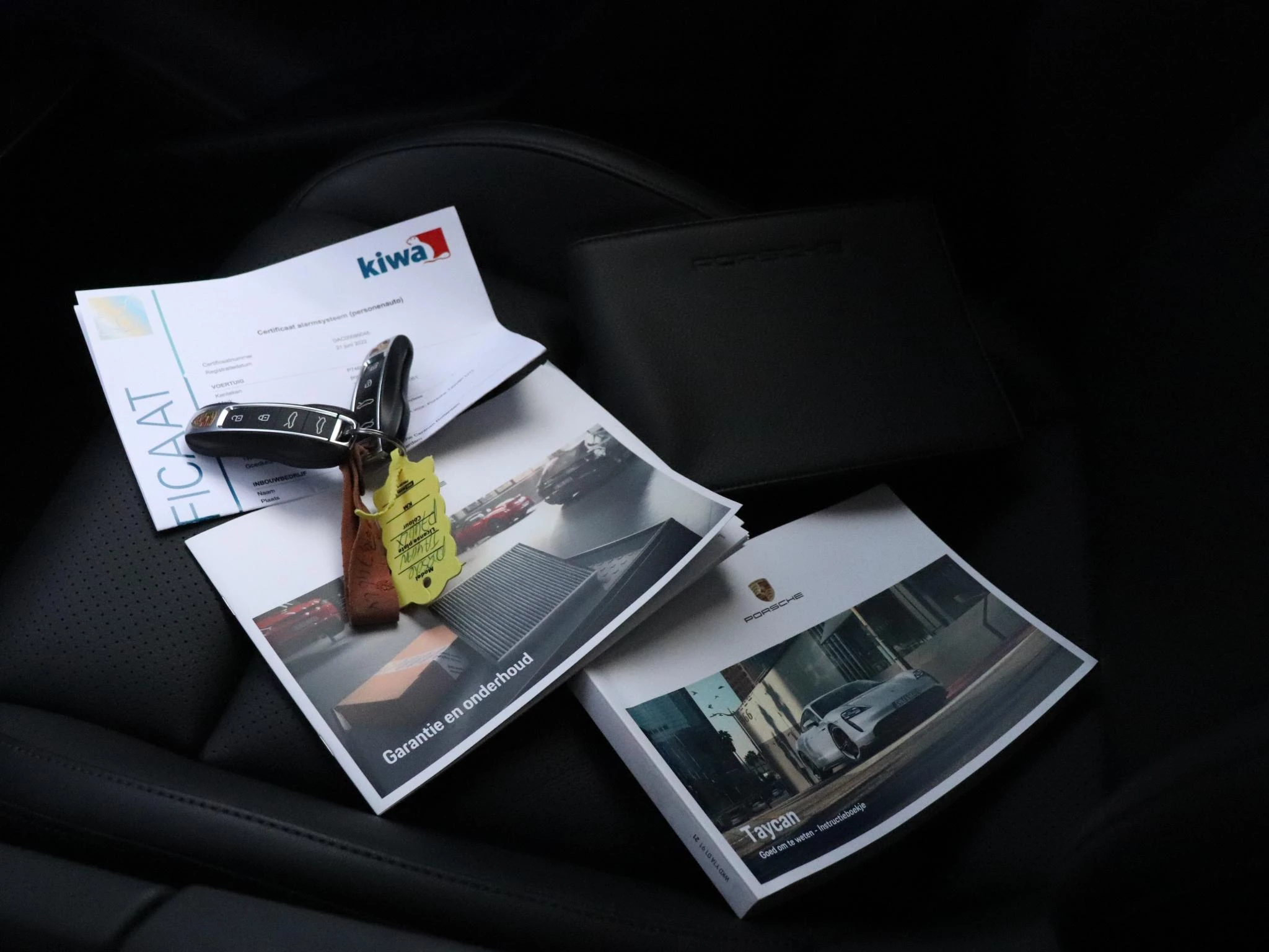 Hoofdafbeelding Porsche Taycan