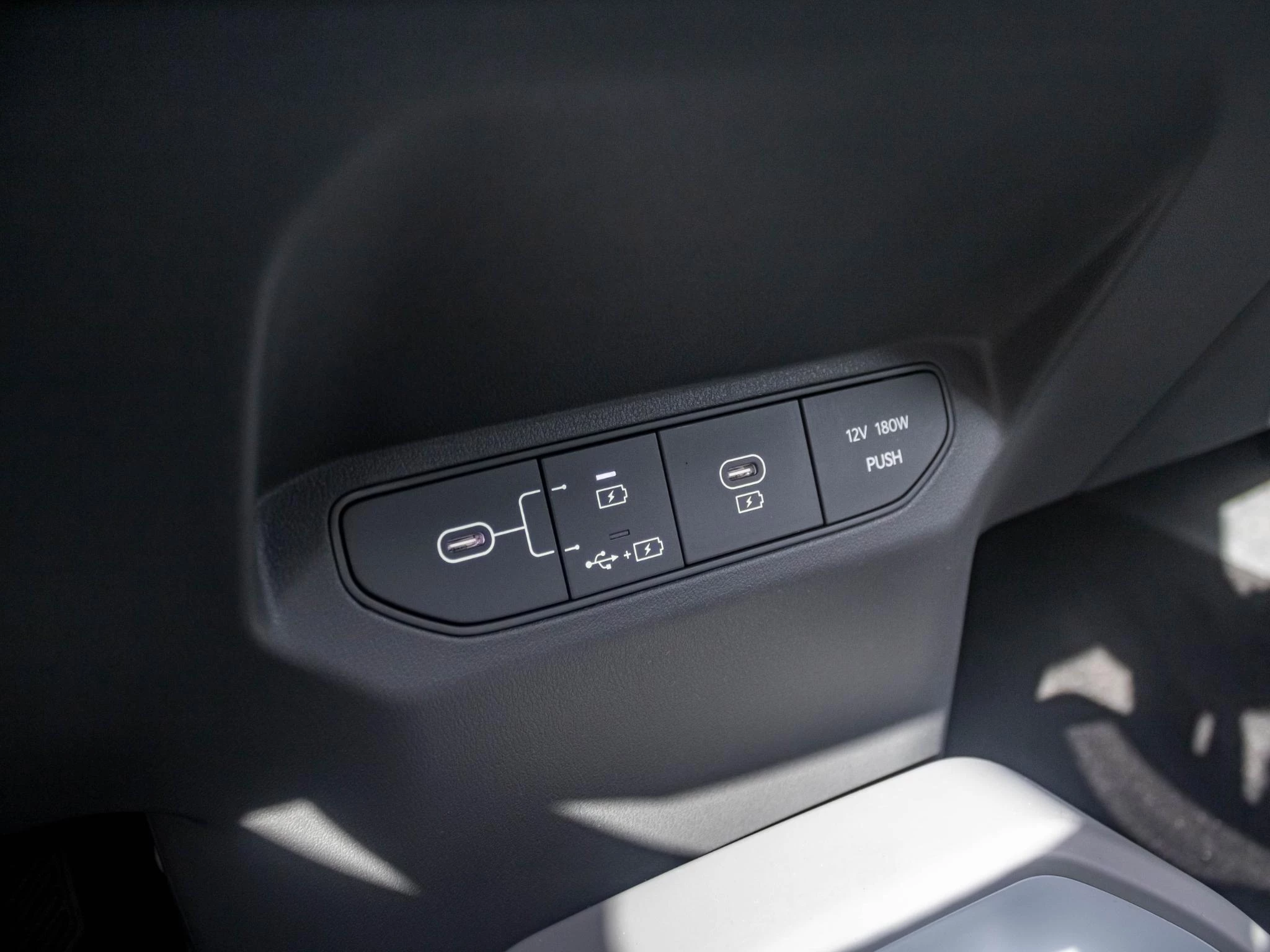 Hoofdafbeelding Kia EV3