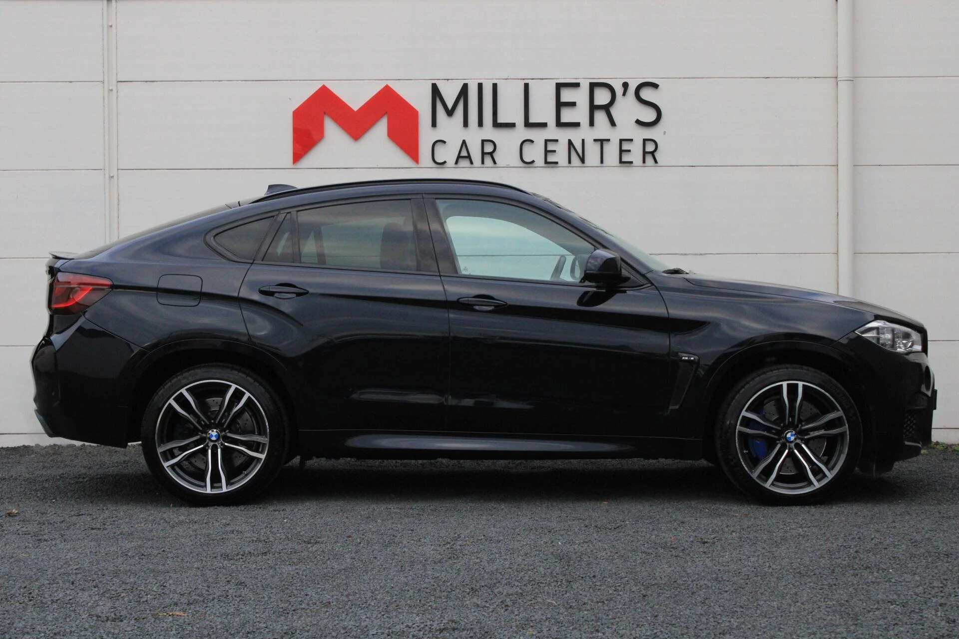 Hoofdafbeelding BMW X6