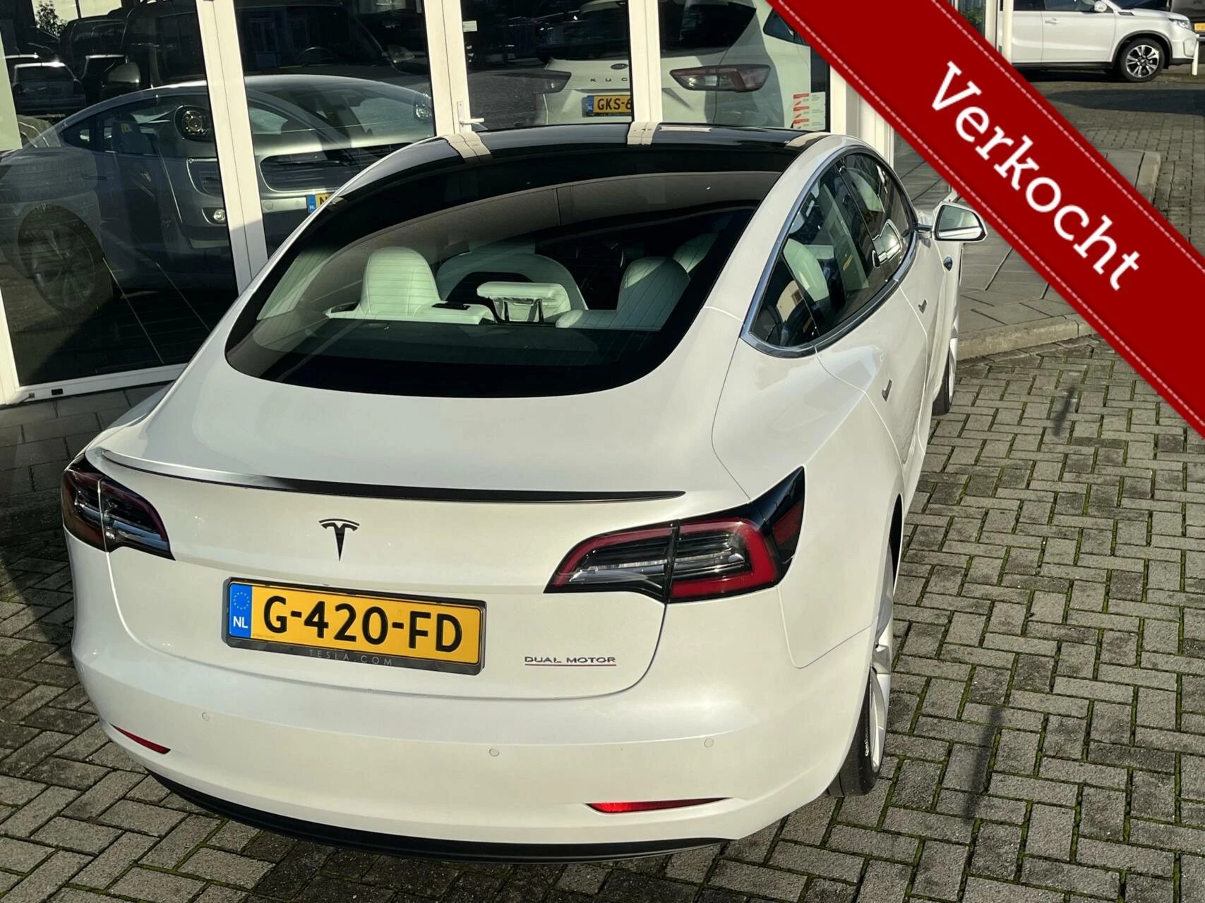 Hoofdafbeelding Tesla Model 3