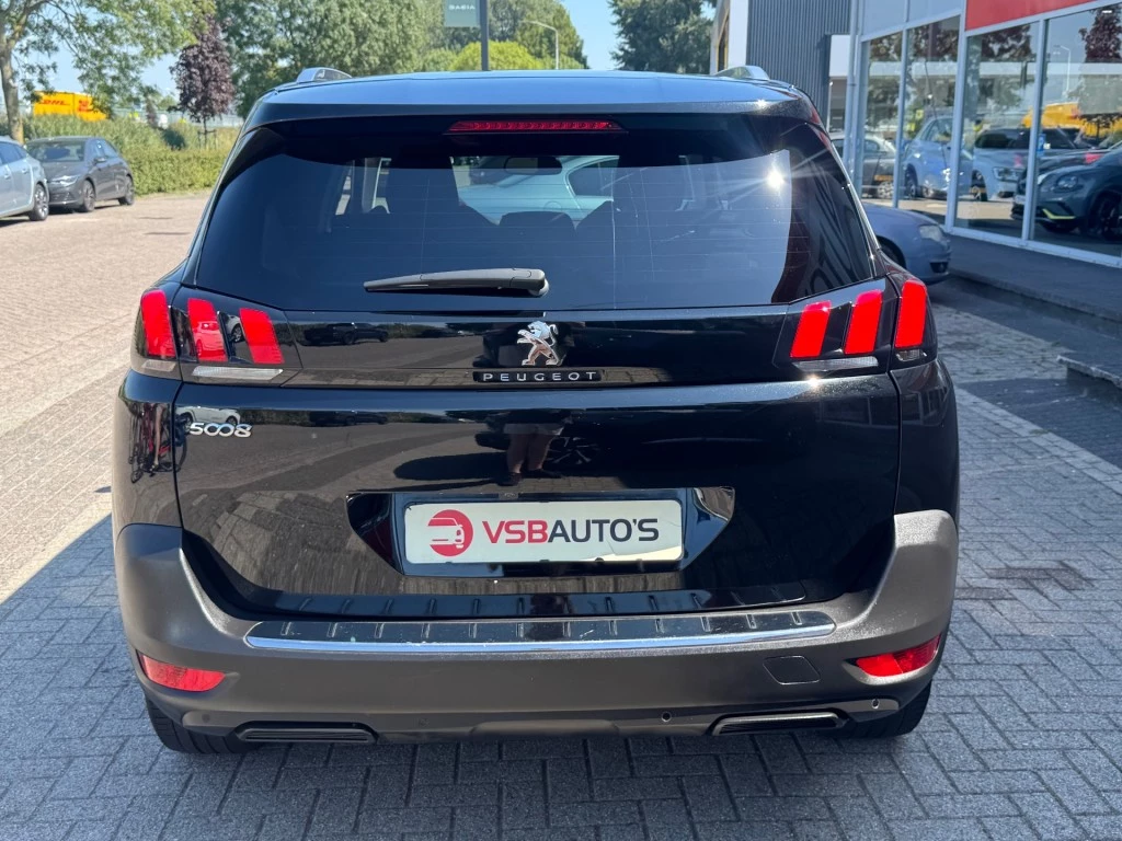 Hoofdafbeelding Peugeot 5008