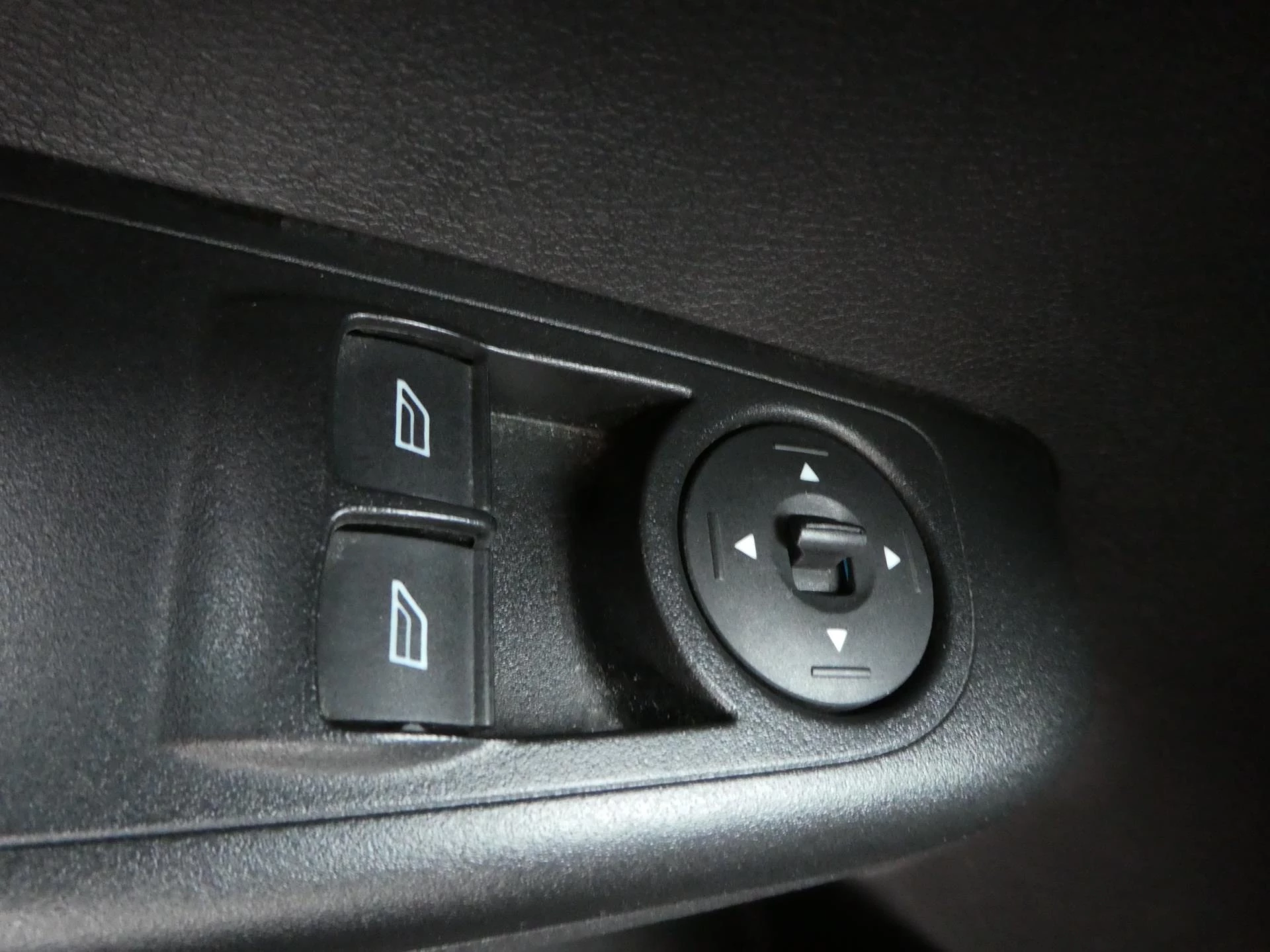 Hoofdafbeelding Ford Transit Courier