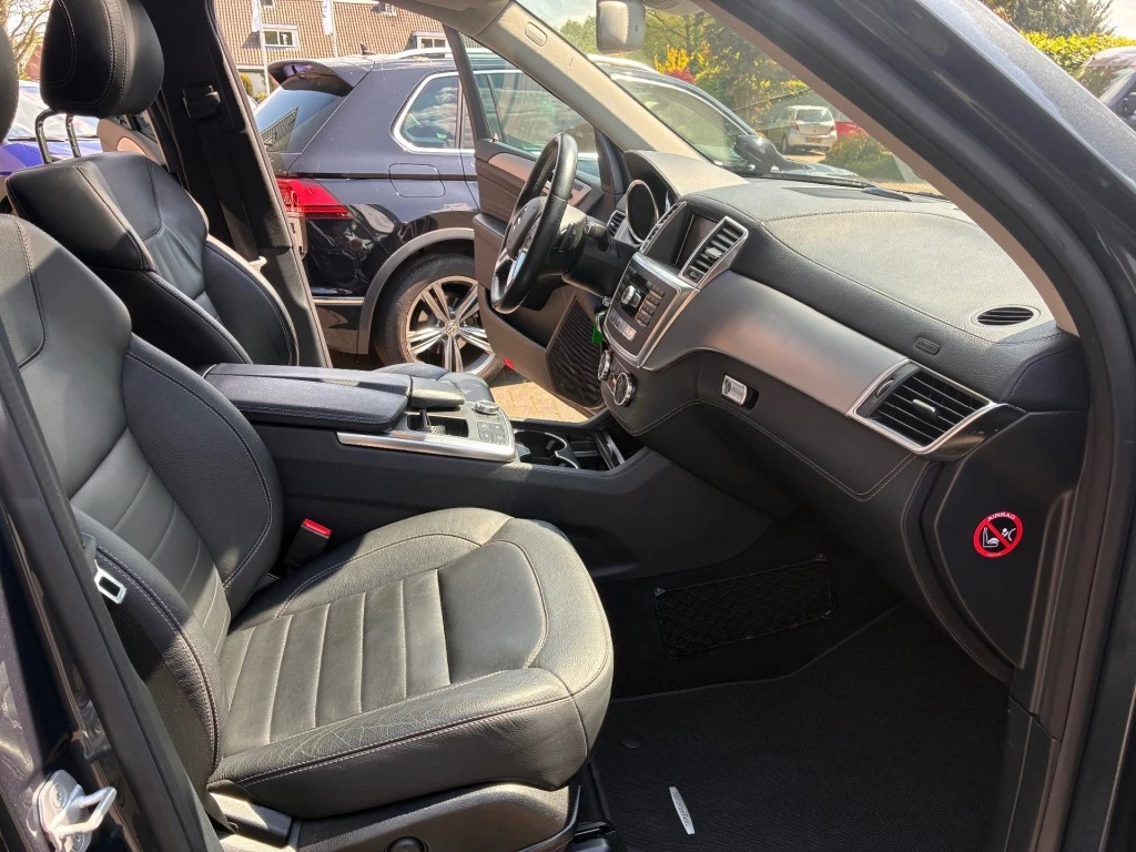 Hoofdafbeelding Mercedes-Benz M-Klasse