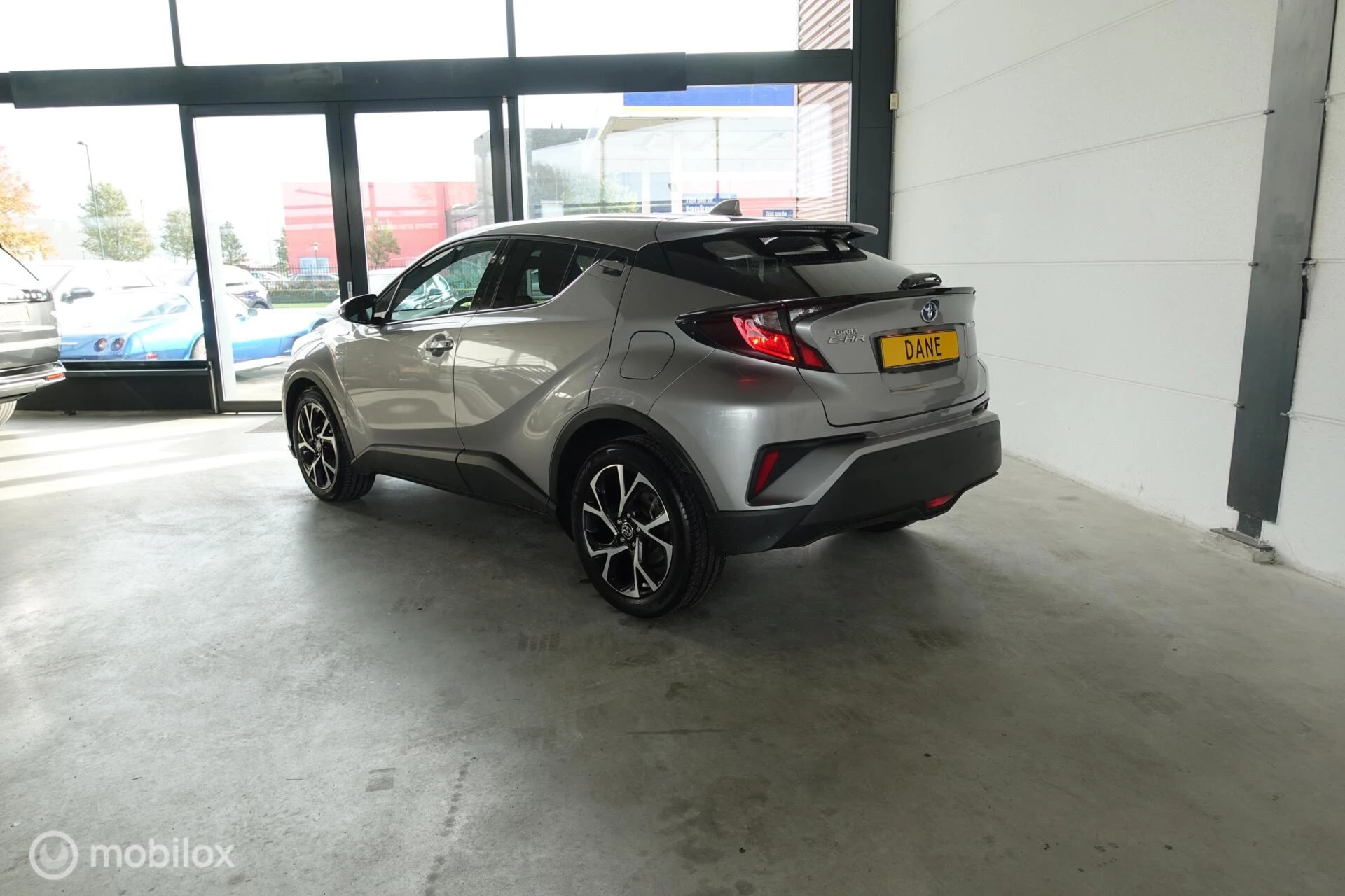 Hoofdafbeelding Toyota C-HR