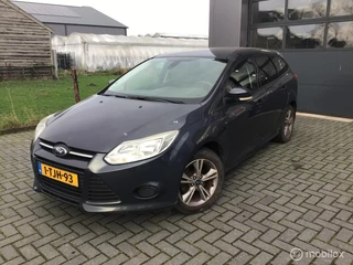 Ford Focus Wagon 1.0 EcoBoost Trend. Nette auto. Zie tekst