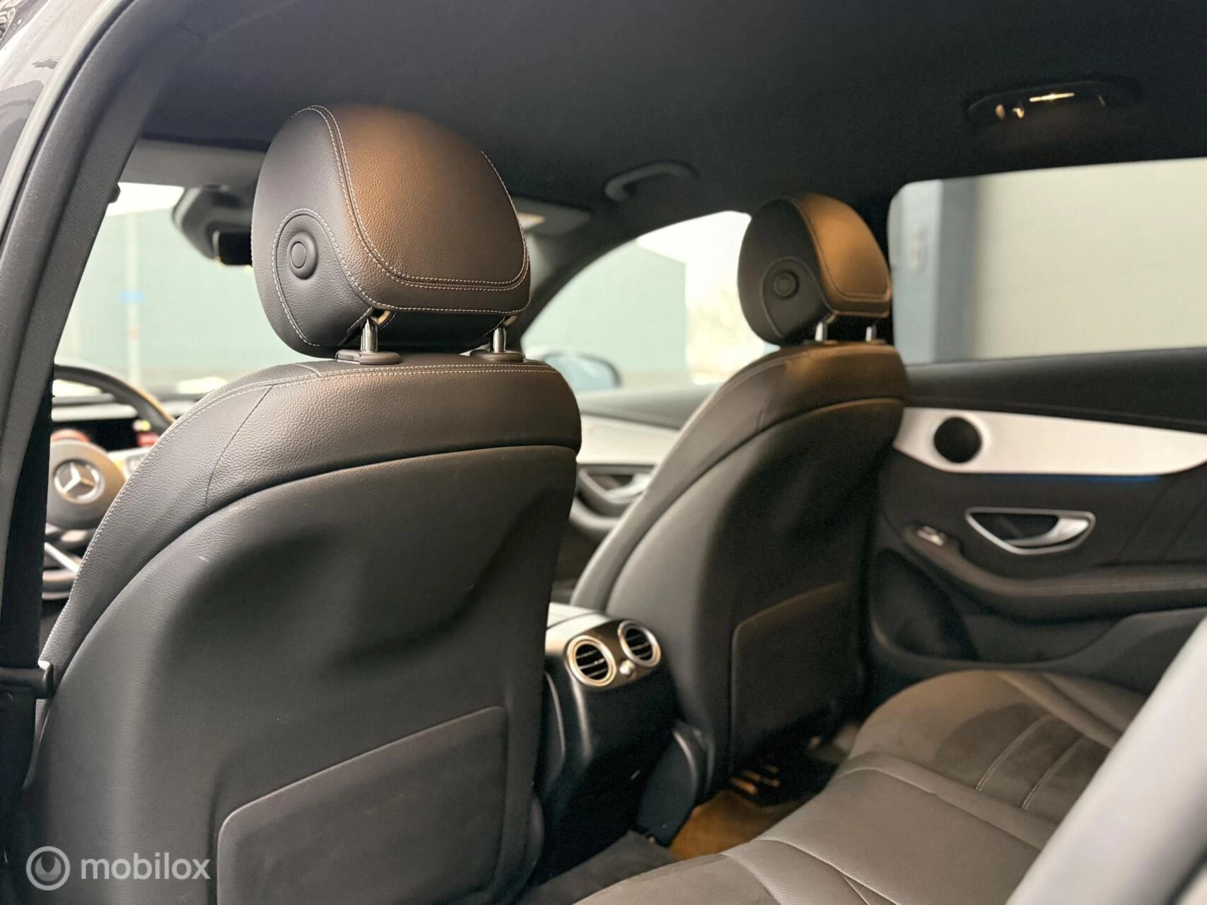 Hoofdafbeelding Mercedes-Benz EQC