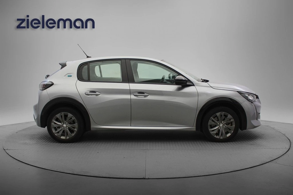 Hoofdafbeelding Peugeot e-208