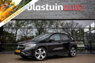 Hoofdafbeelding Mercedes-Benz GLA Mercedes-Benz GLA 250 e AMG Line , Pano dak, Sfeerverlichting, Virtual cockpit,