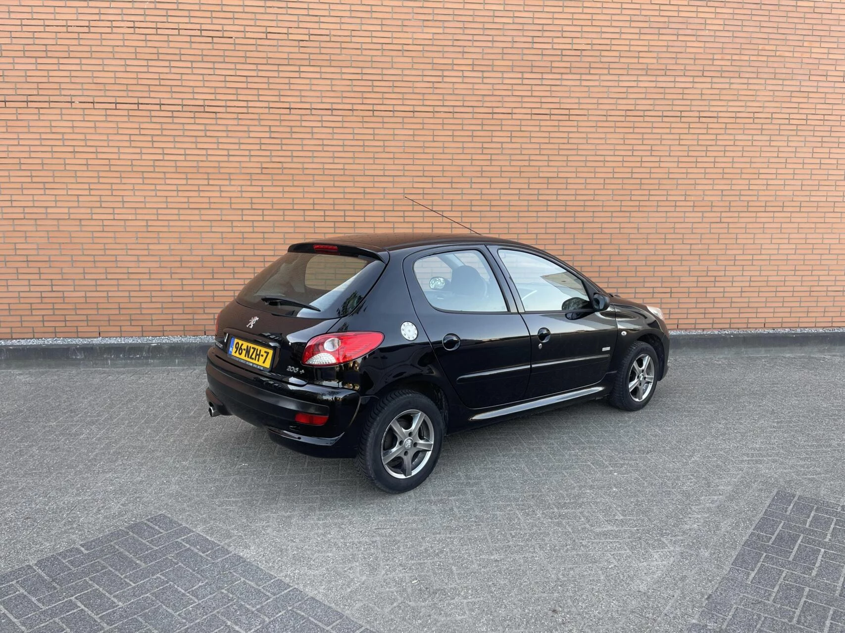 Hoofdafbeelding Peugeot 206