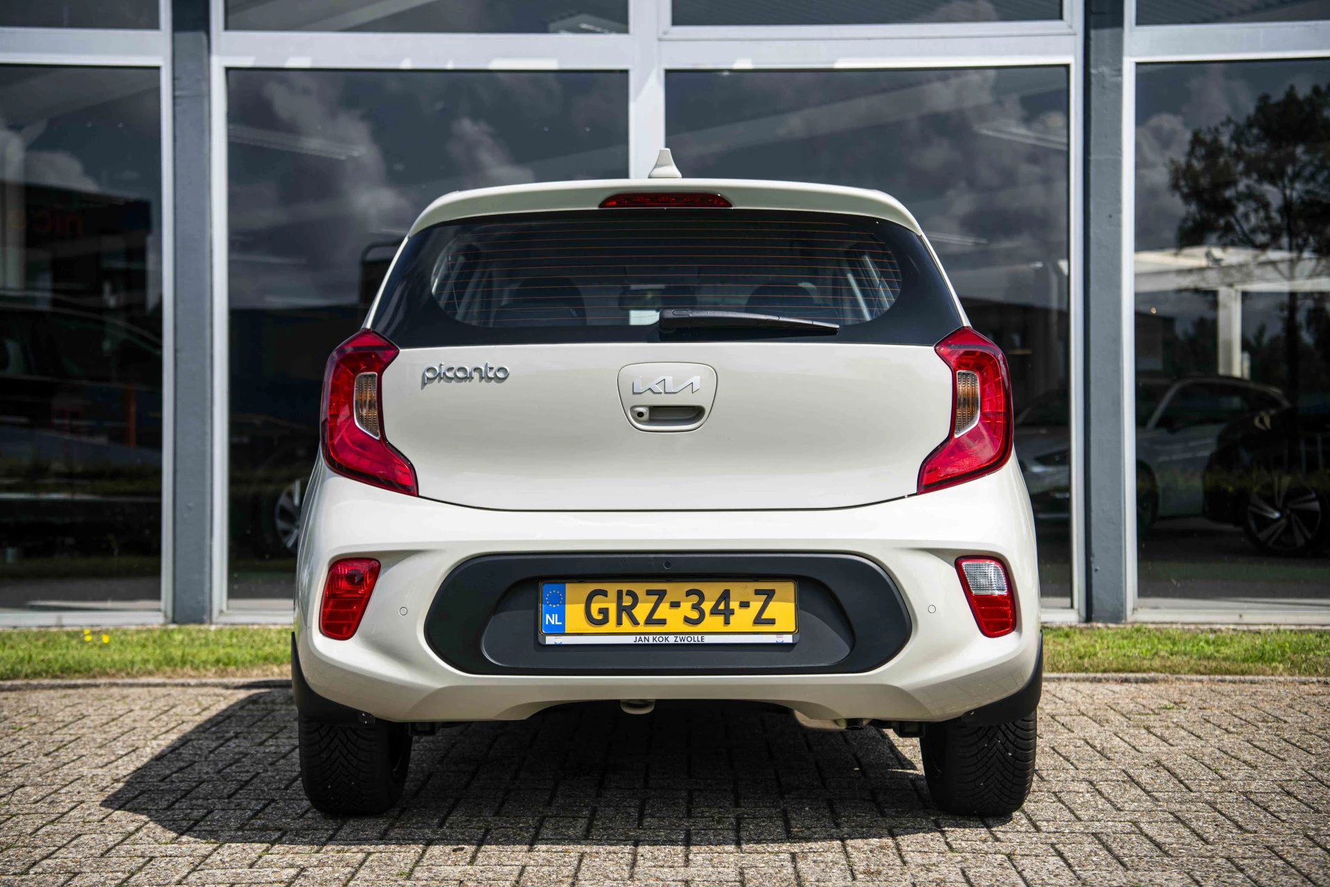 Hoofdafbeelding Kia Picanto
